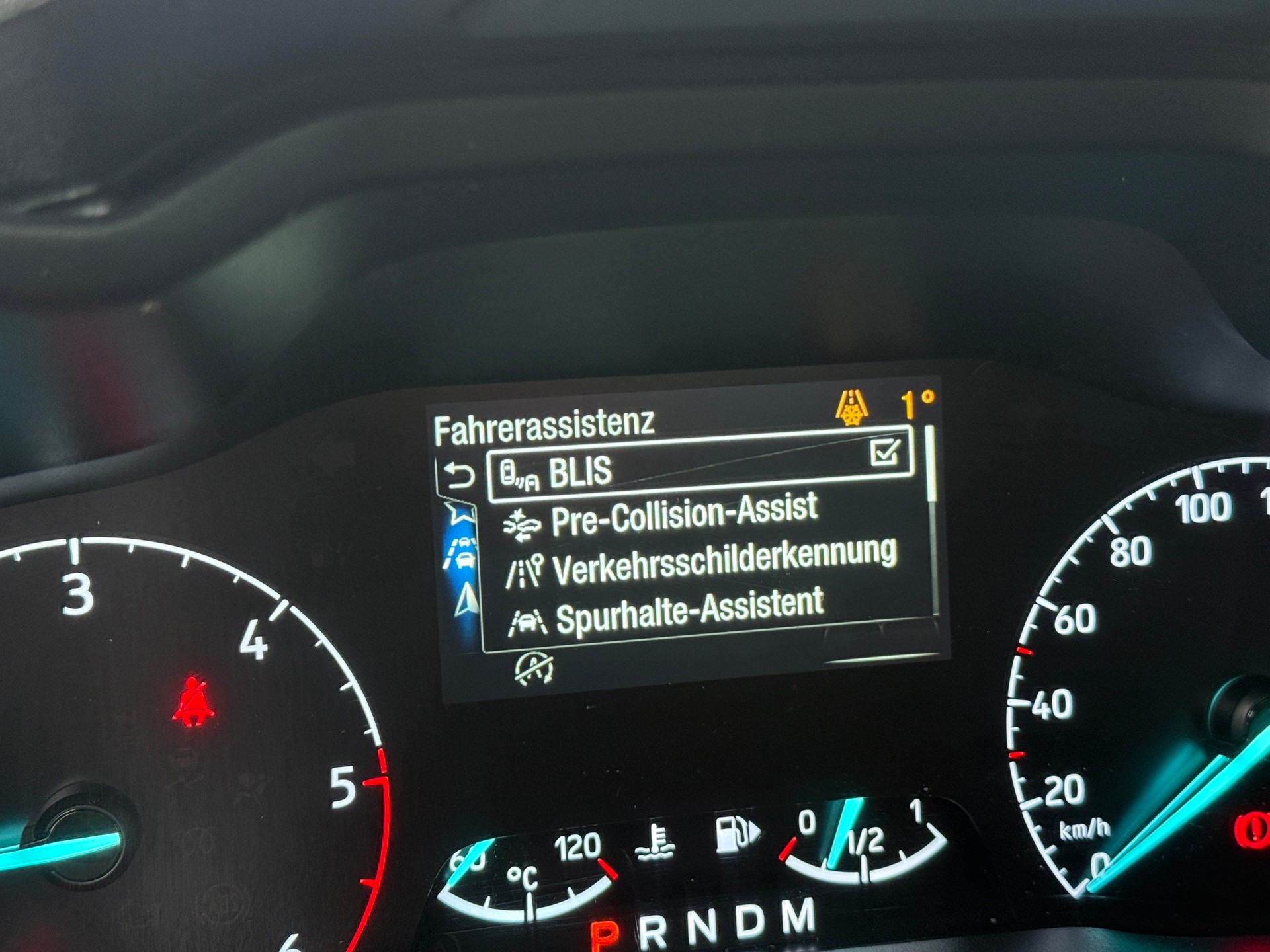 FORD Tourneo Connect 1.5 EcoBlue Titanium Automat *Top Austattung* * MFK 2026 * AHK*-image-10