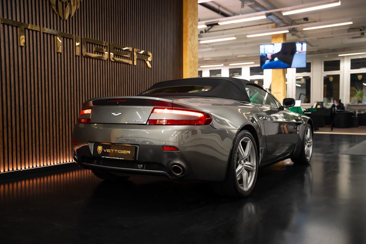 ASTON MARTIN V8 Vantage 4.7 Sportshift-image-7