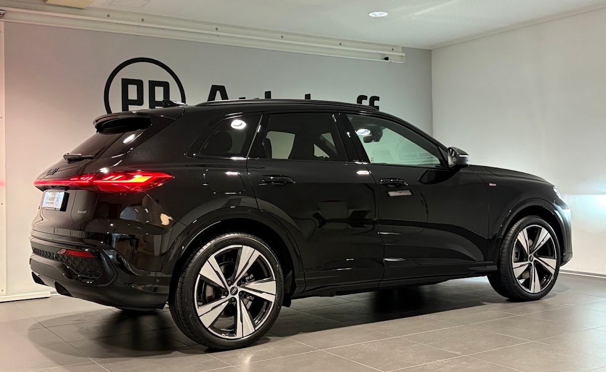 AUDI Q5 TDI quattro 150 kW S-tronic-image-14