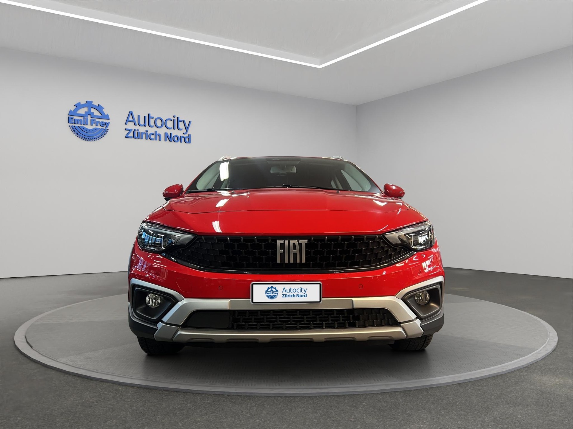 FIAT Tipo 1.6 MultiJet Cross-image-1