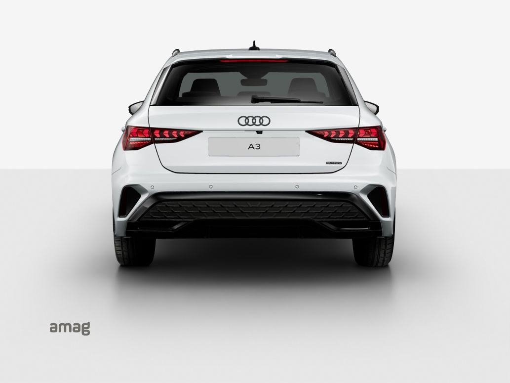 AUDI A3 Sportback 40 TFSI S line S-tronic quattro-image-4