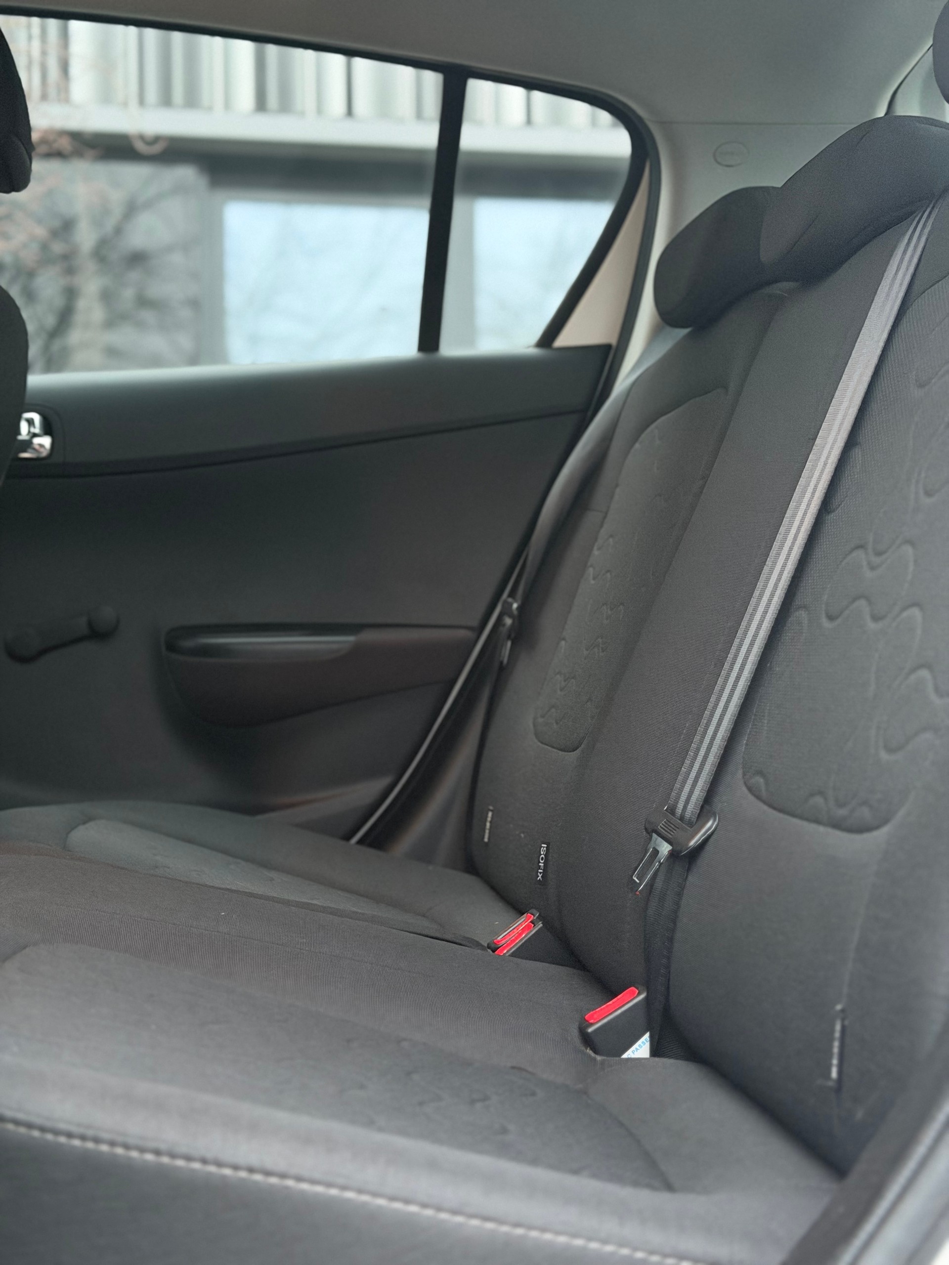 HYUNDAI i20 1.4 Style Automatic-image-8