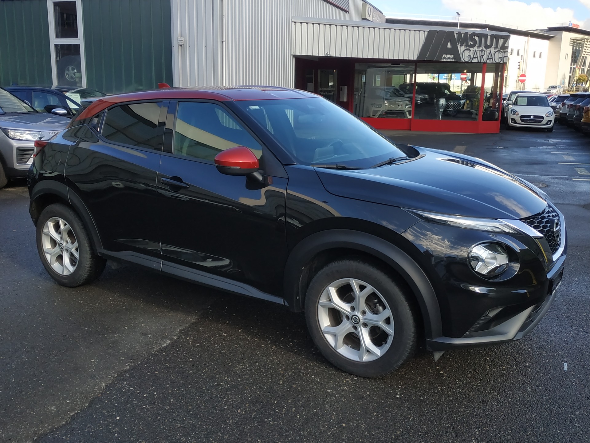 NISSAN Juke 1.0 DIG-T N-Connecta DCT-image-1