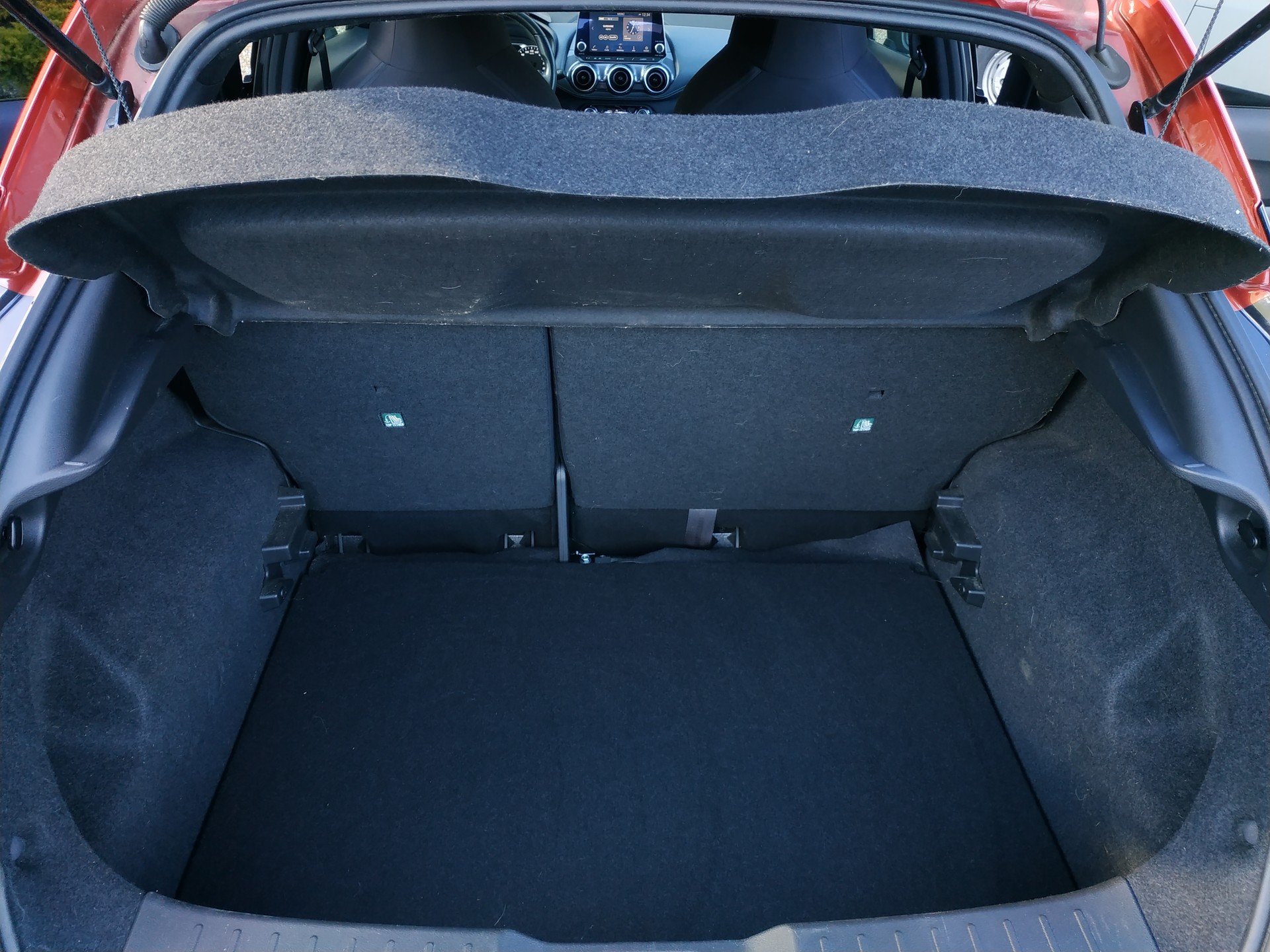 NISSAN Juke 1.0 DIG-T N-Connecta DCT-image-19