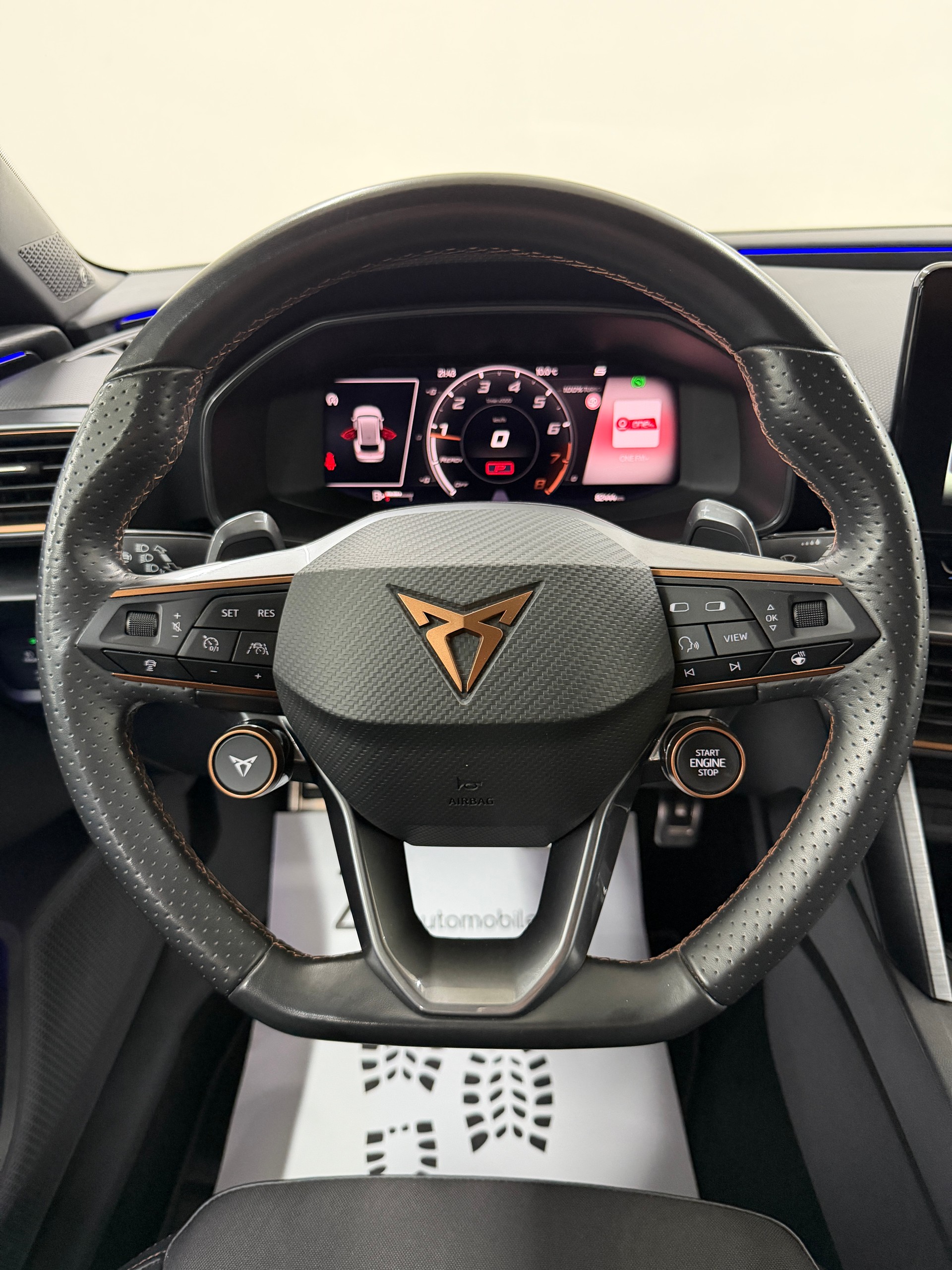 CUPRA LEON ST 2.0 TSI VZ 310PS Graphene Grey DSG 4Drive / RF-Kamera / Beats Soundsystem / Kessy / driving button /-image-12