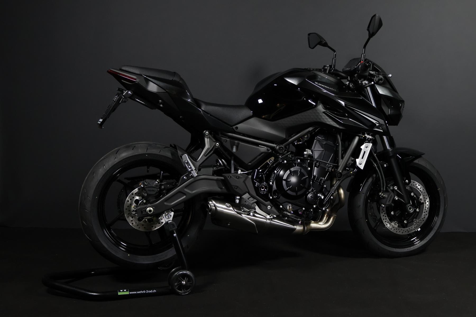 KAWASAKI Z 650 S (50/35 KW) Level 1-image-13