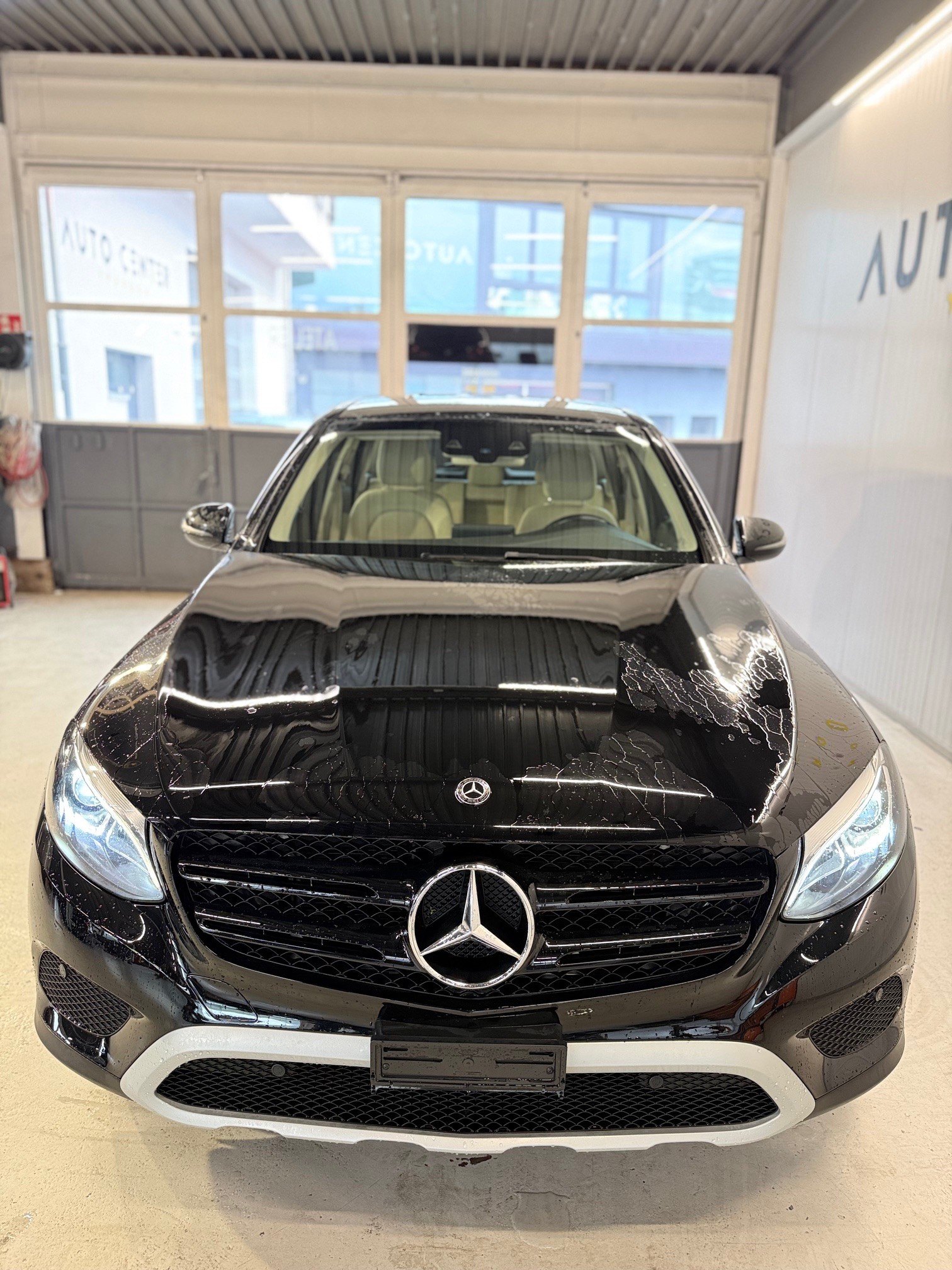 MERCEDES-BENZ GLC 250 4Matic 9G-Tronic-image-7