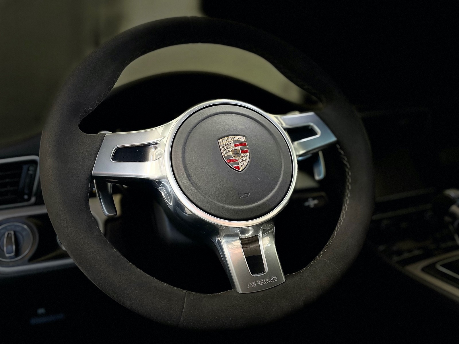 PORSCHE GT3 MK1 "ALL BLACK" mit Porsche Approved Garantie-image-10