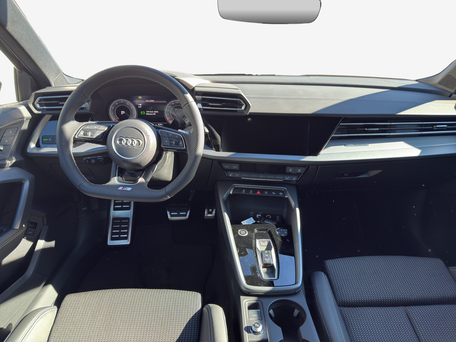 AUDI A3 Sportback TFSI 110 kW S line Attraction S tronic-image-8