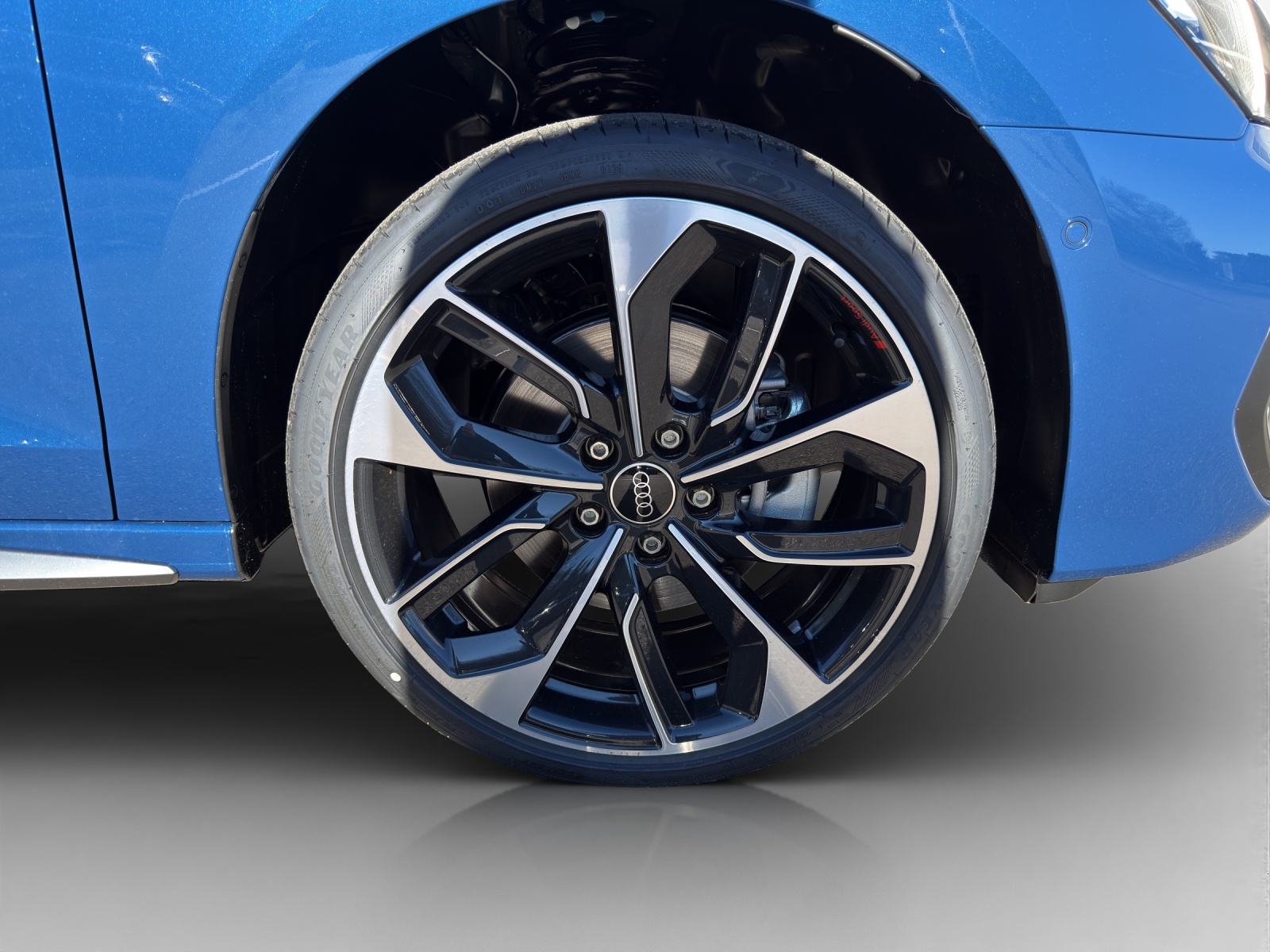 AUDI A3 Sportback TFSI 110 kW S line Attraction S tronic-image-15