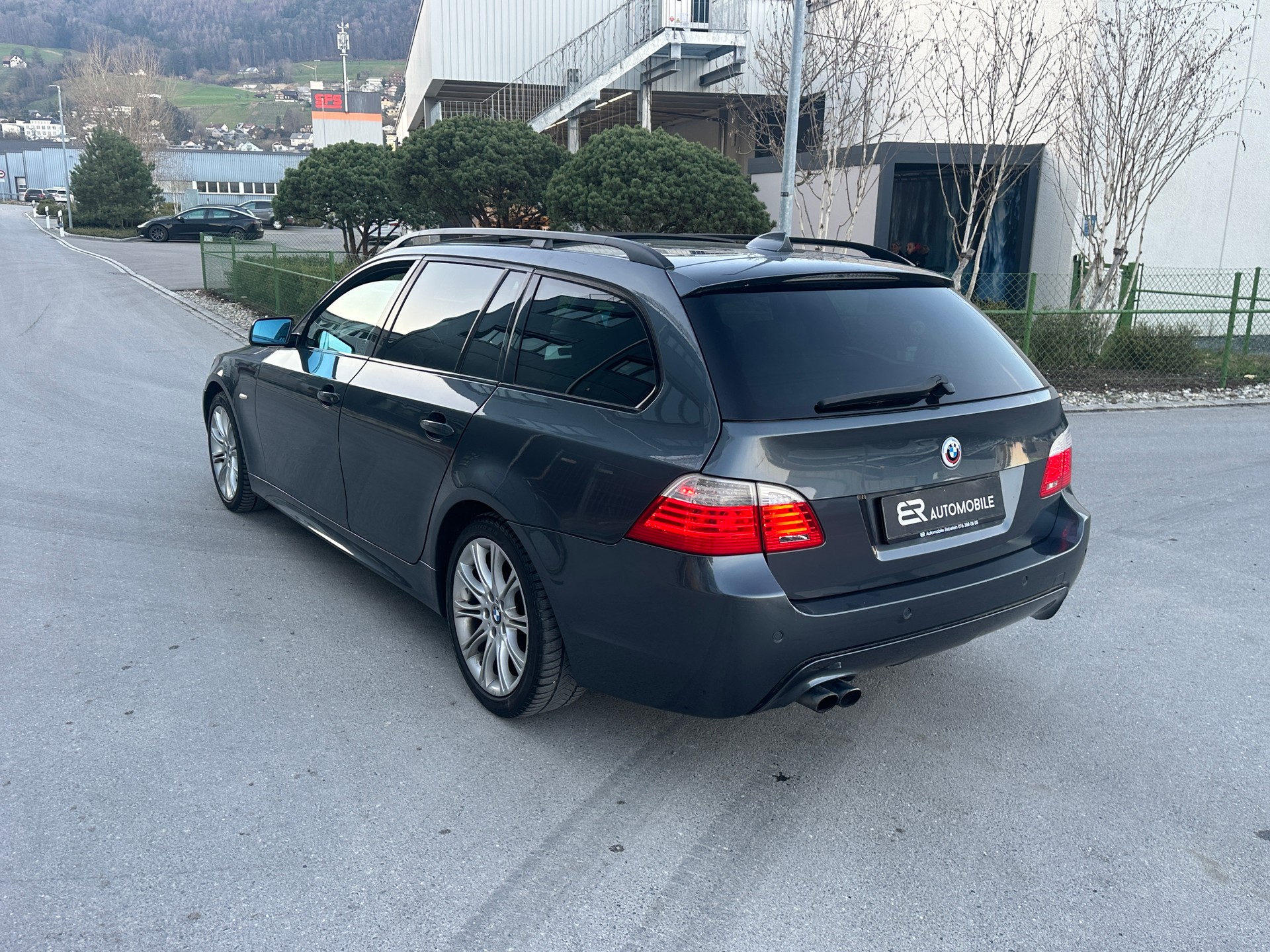 BMW 530xi Touring Steptronic-image-6