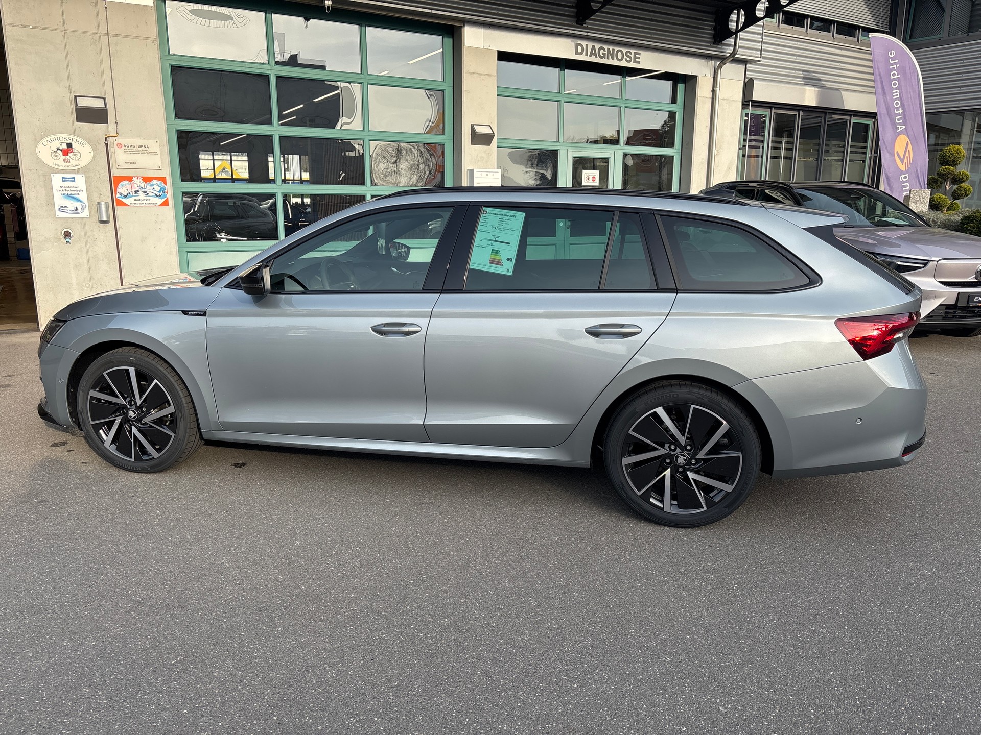 SKODA Octavia Combi 1.5 TSI mHEV DSG Dynamic-image-8