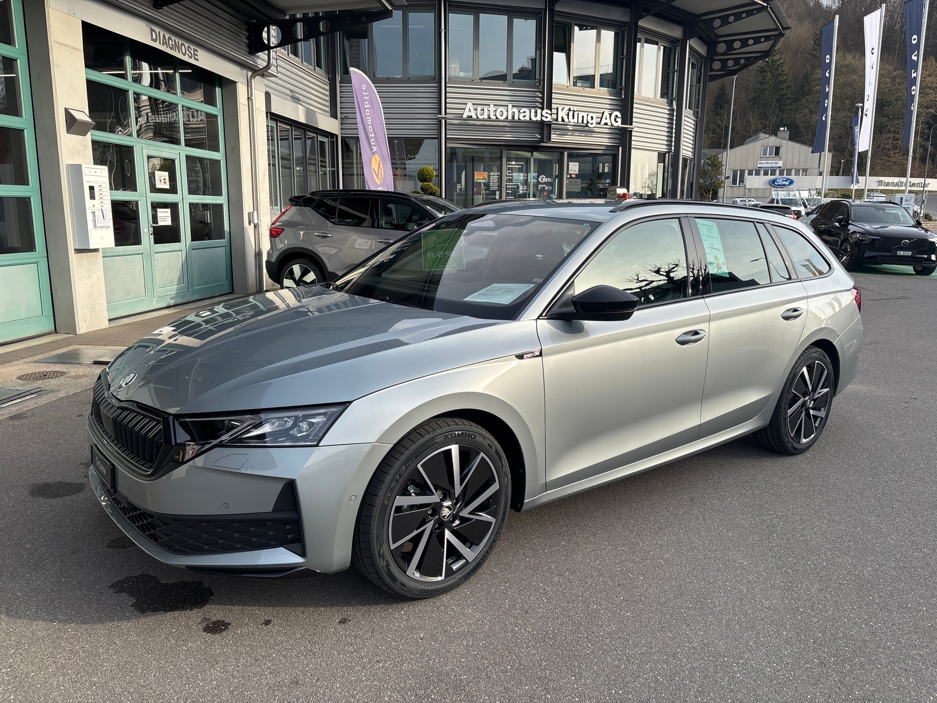 SKODA Octavia Combi 1.5 TSI mHEV DSG Dynamic-image-0