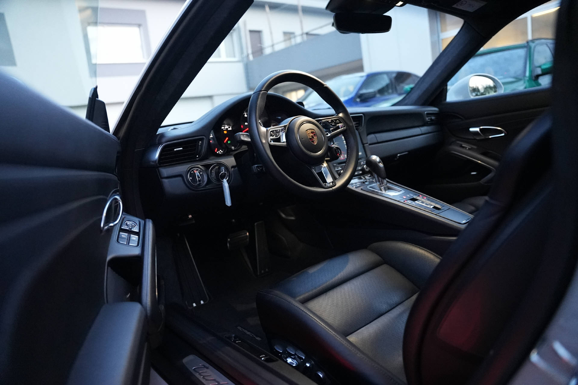 PORSCHE 911 Turbo PDK-image-8