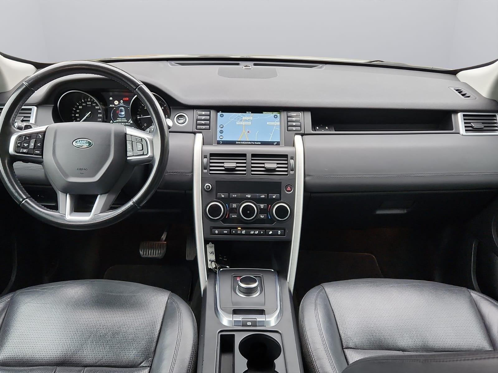 LAND ROVER Discovery Sport 2.0 TD4 HSE AT9-image-11