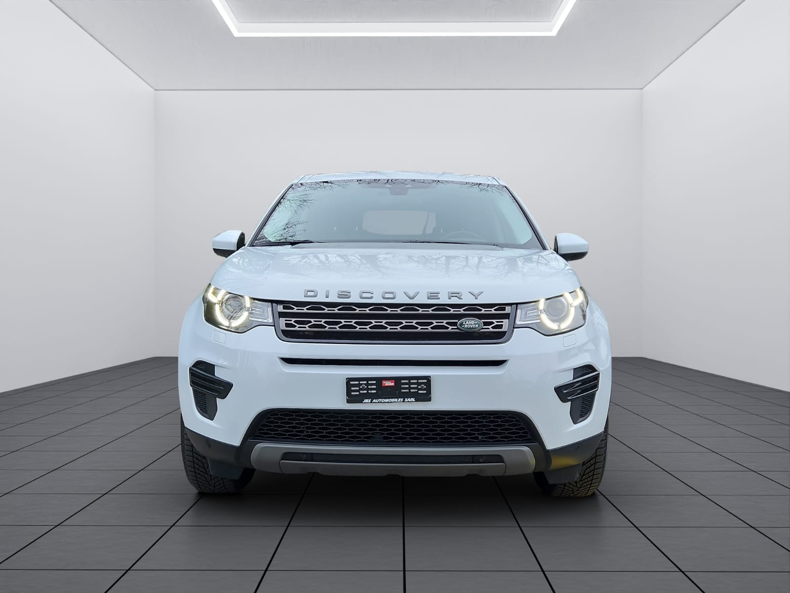 LAND ROVER Discovery Sport 2.0 TD4 HSE AT9-image-1