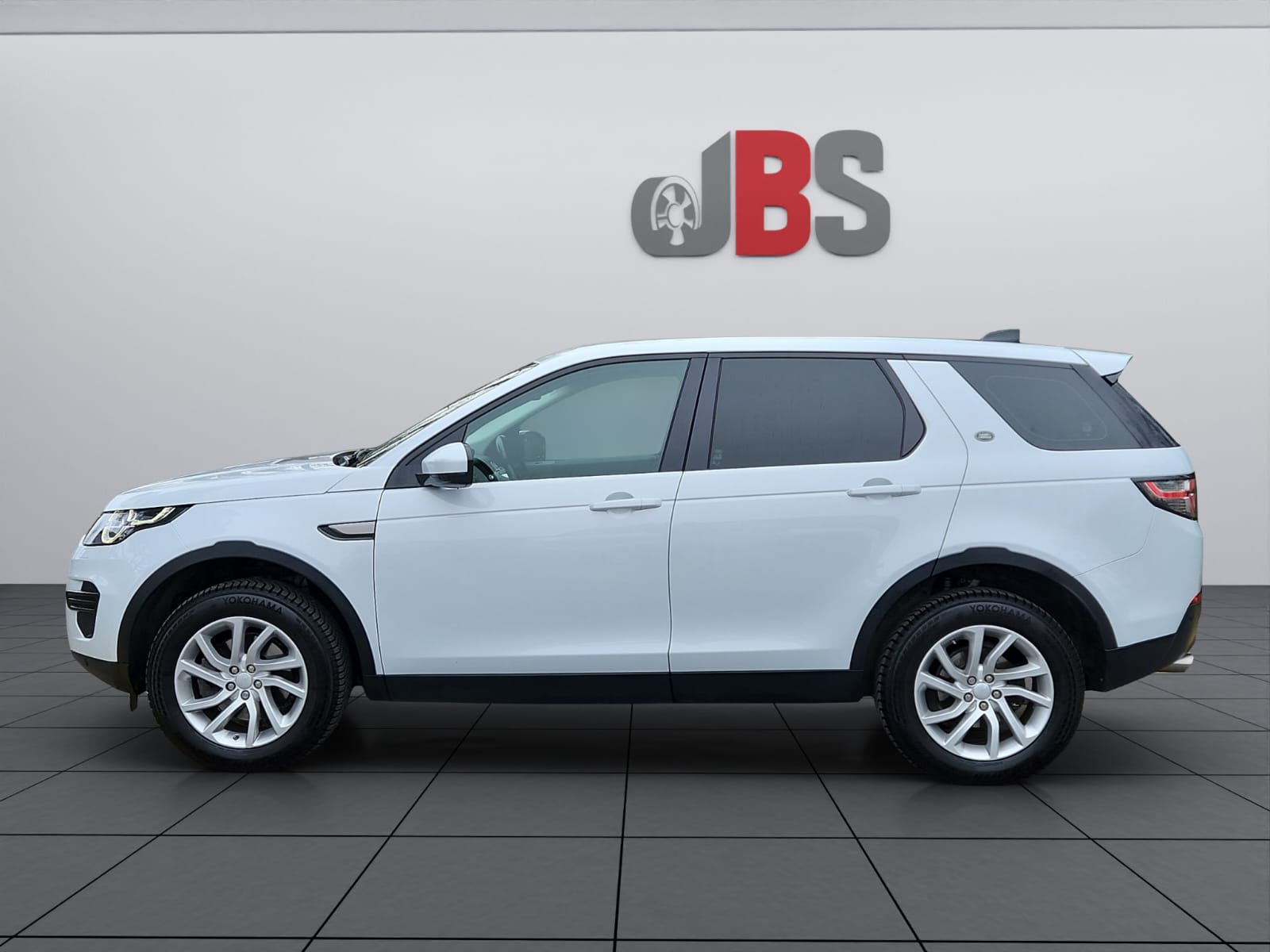 LAND ROVER Discovery Sport 2.0 TD4 HSE AT9-image-3