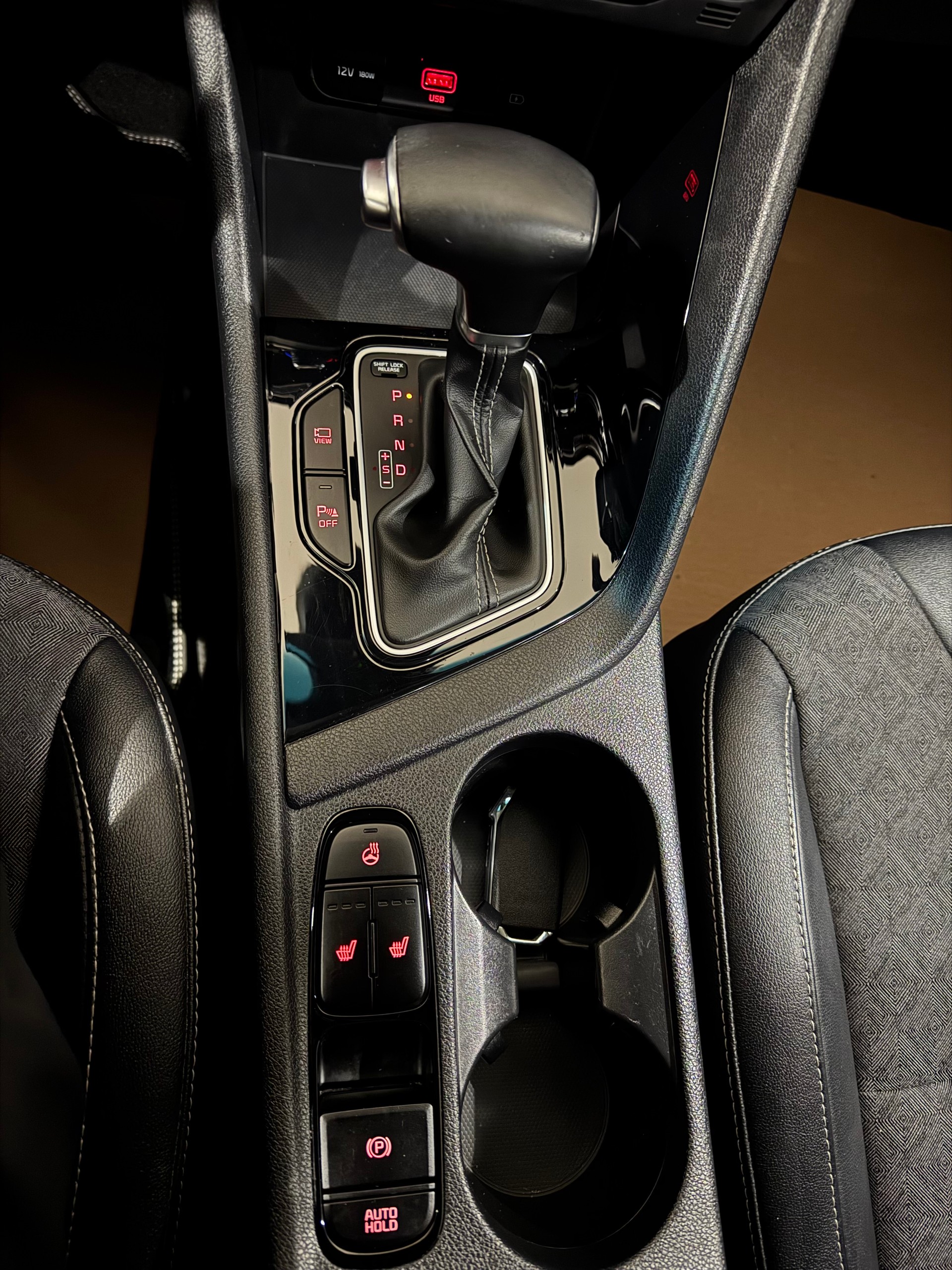 KIA Niro 1.6GDi Hybrid Power DCT | 1.Hand | Werksgarantie |-image-17