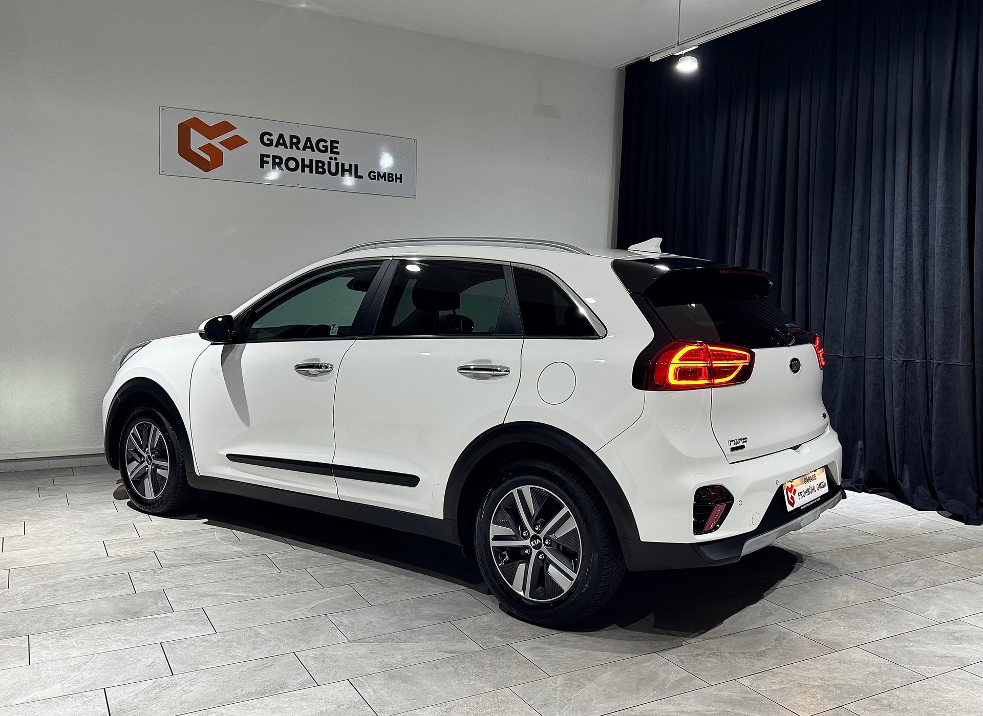 KIA Niro 1.6GDi Hybrid Power DCT | 1.Hand | Werksgarantie |-image-6