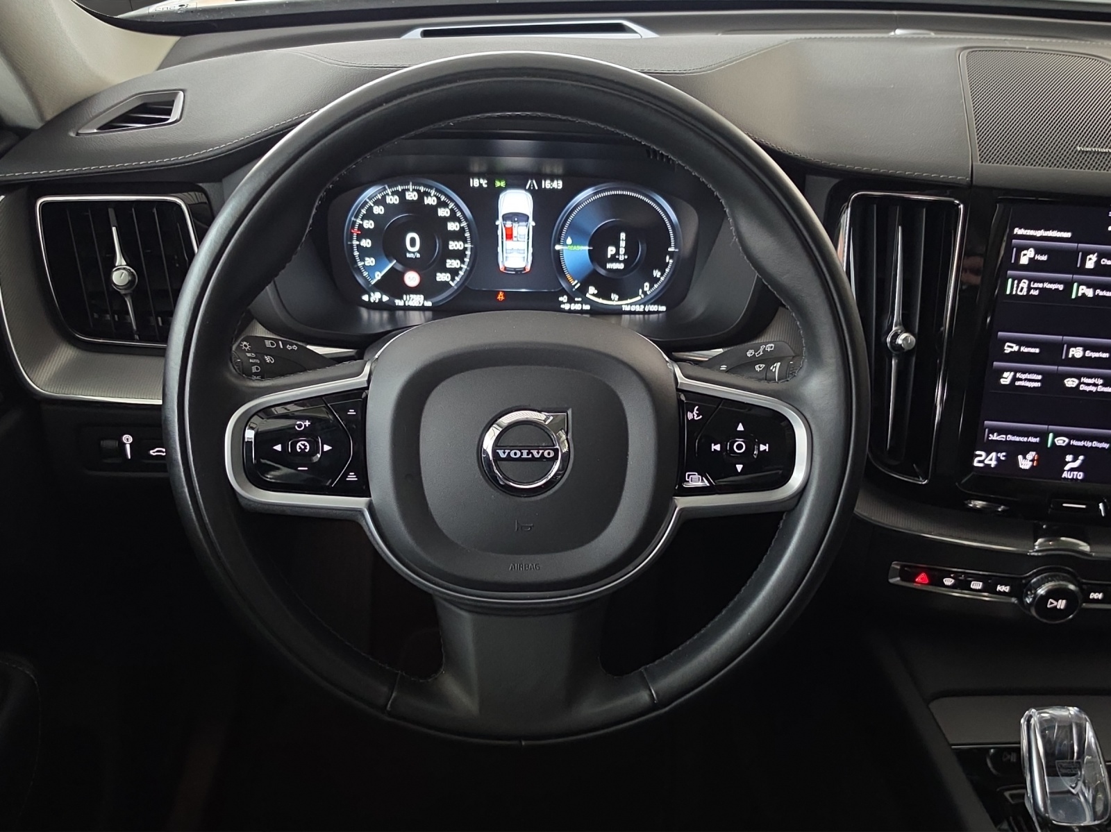 VOLVO XC60 T8 eAWD Inscription Geartronic-image-9