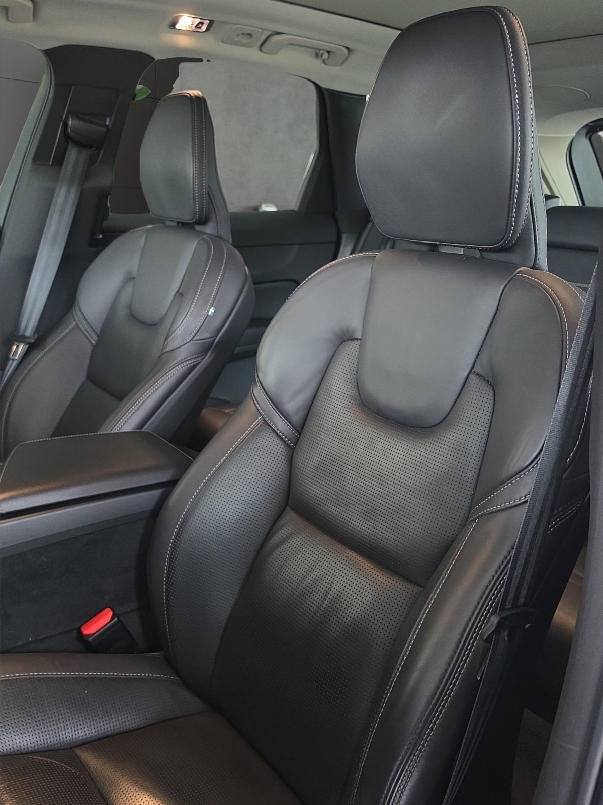 VOLVO XC60 T8 eAWD Inscription Geartronic-image-8