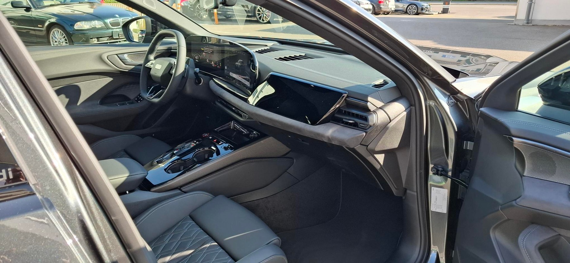 AUDI S5 Limousine TFSI quattro S tronic-image-9