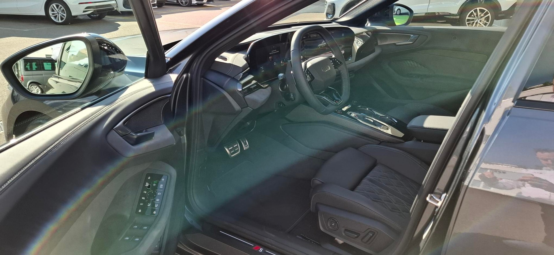 AUDI S5 Limousine TFSI quattro S tronic-image-8