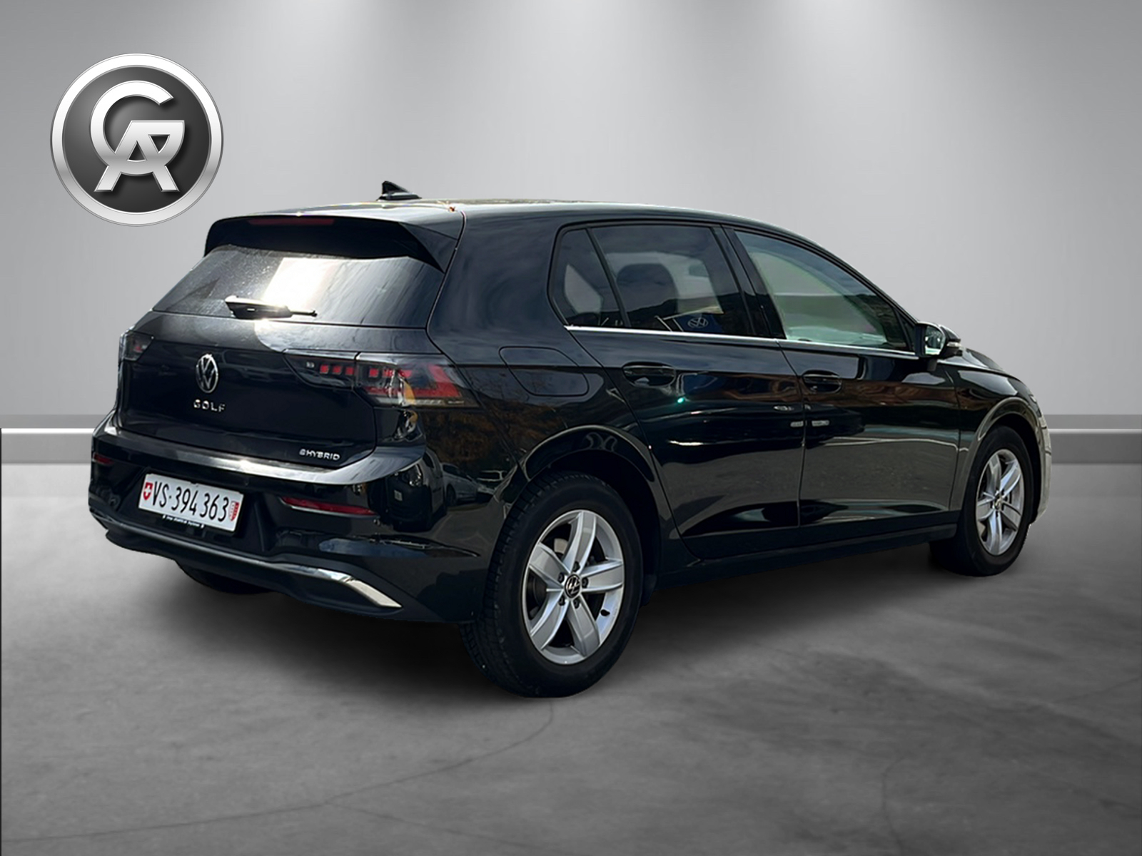 VW Golf 1.5 TSI PHEV Style-image-2