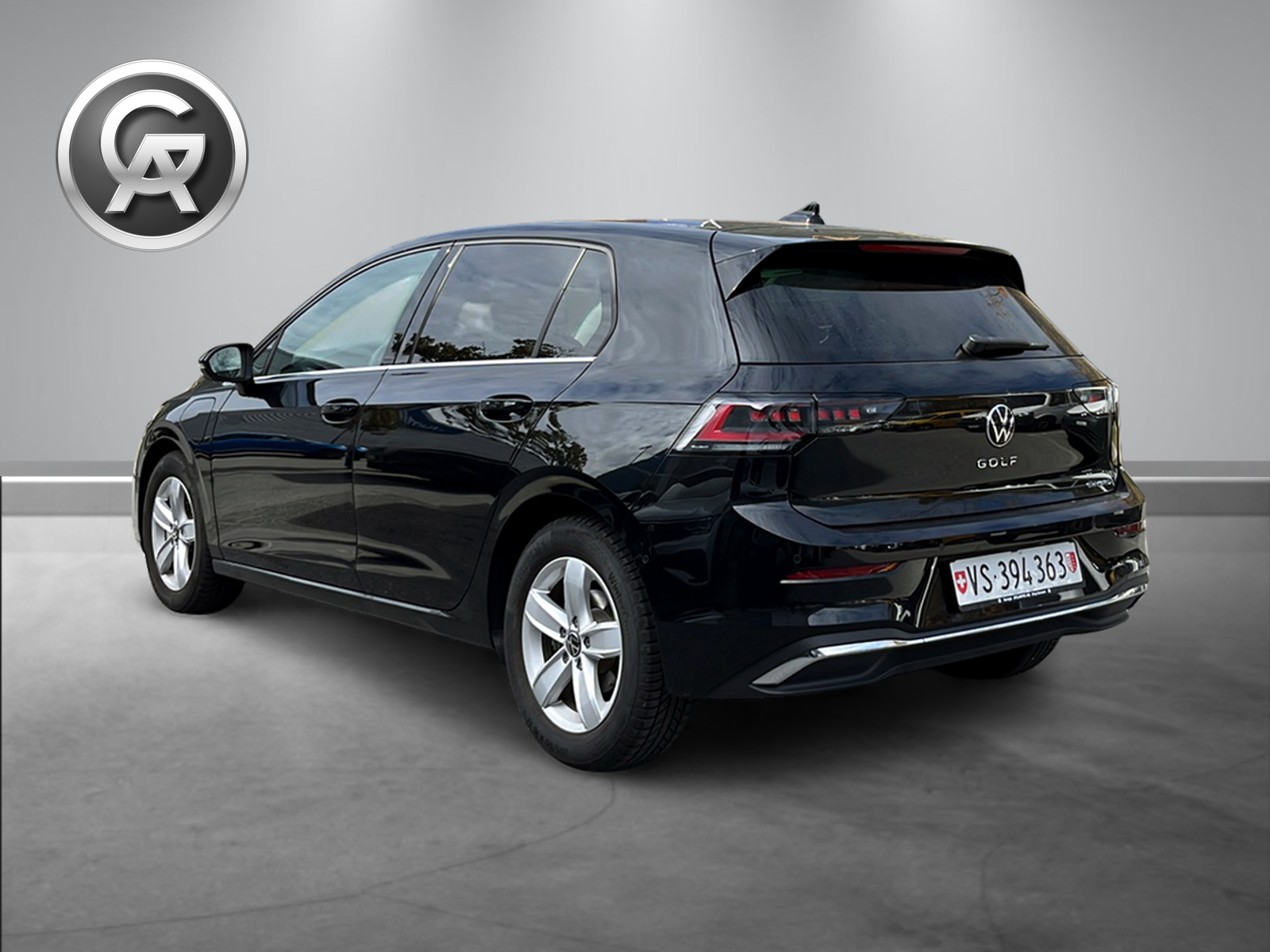 VW Golf 1.5 TSI PHEV Style-image-1