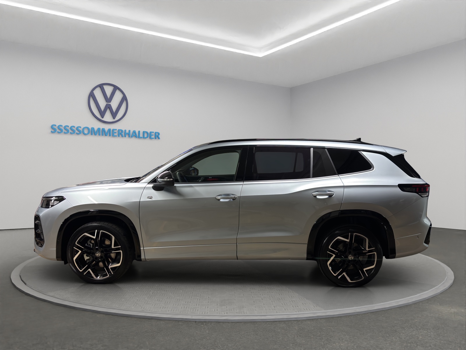 VW Tayron 2.0 TSI R-Line DSG 4Motion-image-1
