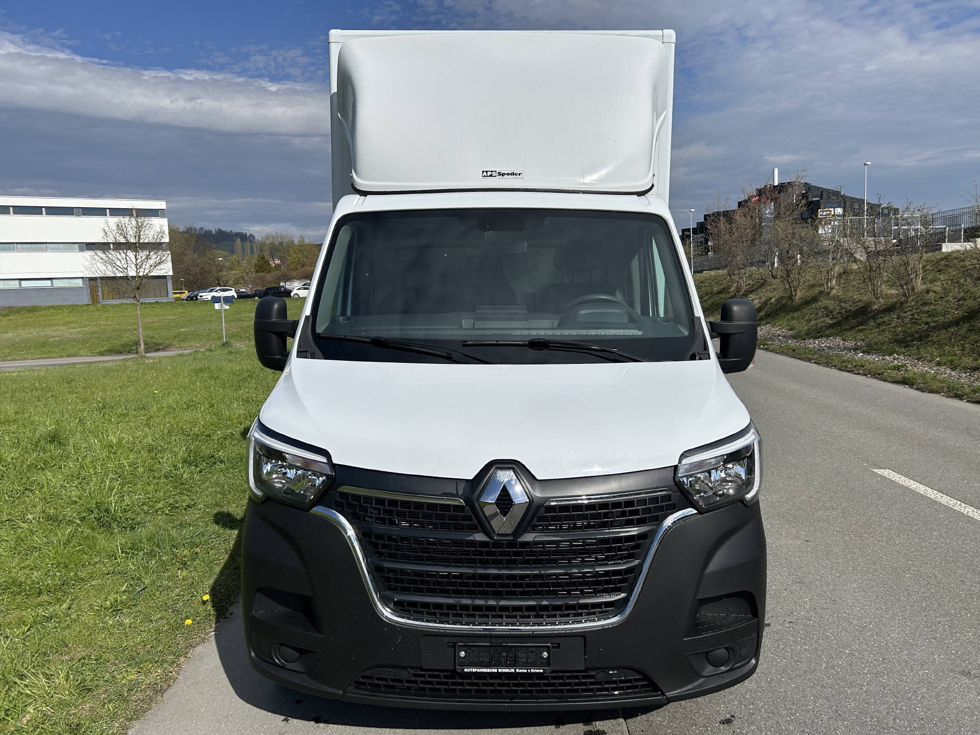 RENAULT Master Koffer HB L2 135 PS FWD-image-6