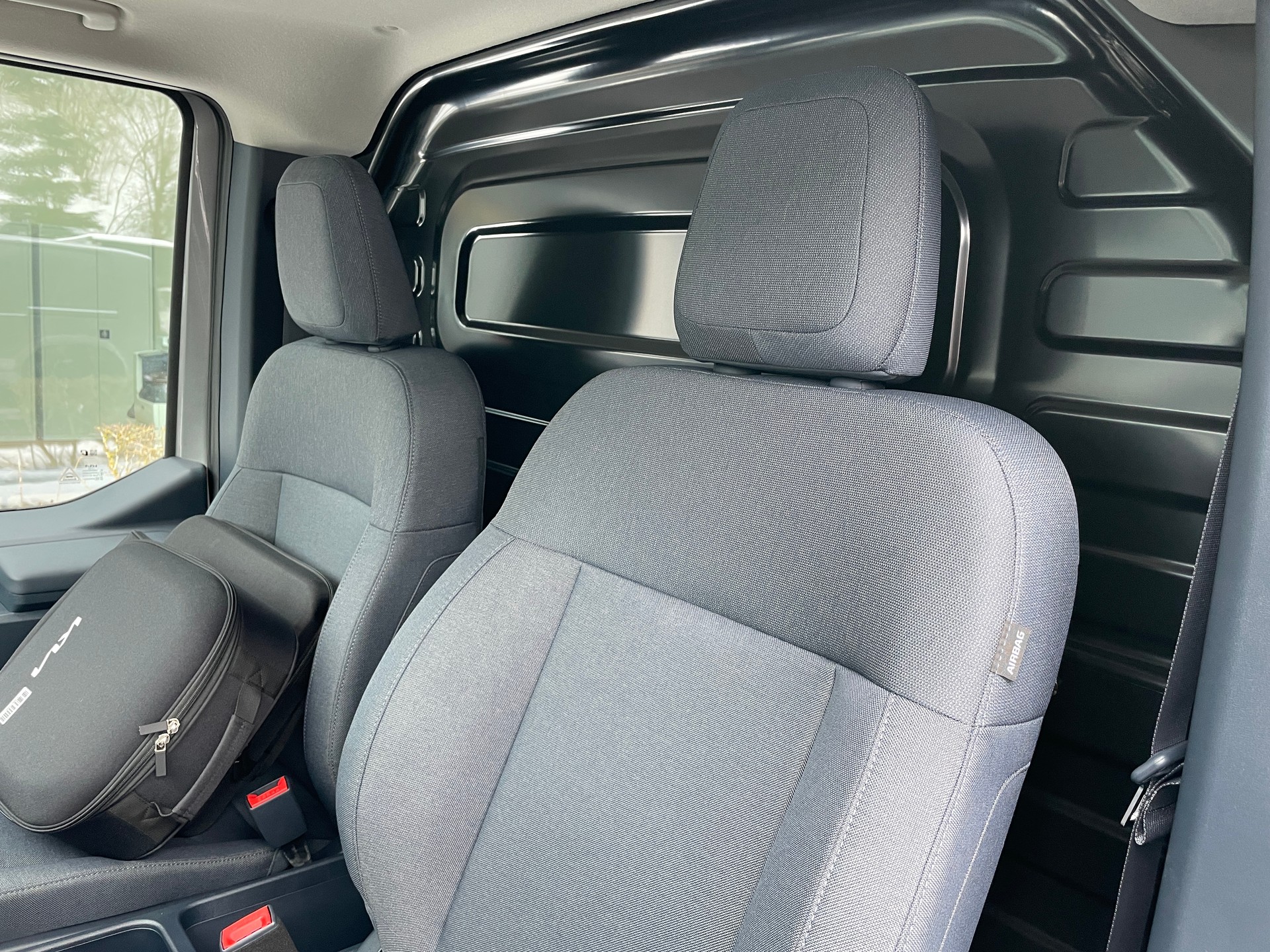 KIA PV5 Cargo 71.2 kWh Plus mit Wärmepumpe, 2-Schiebetüren-image-15
