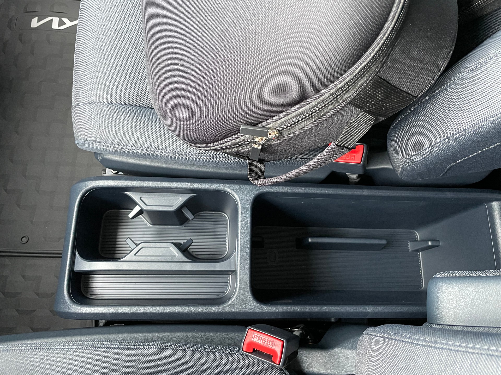 KIA PV5 Cargo 71.2 kWh Plus mit Wärmepumpe, 2-Schiebetüren-image-23