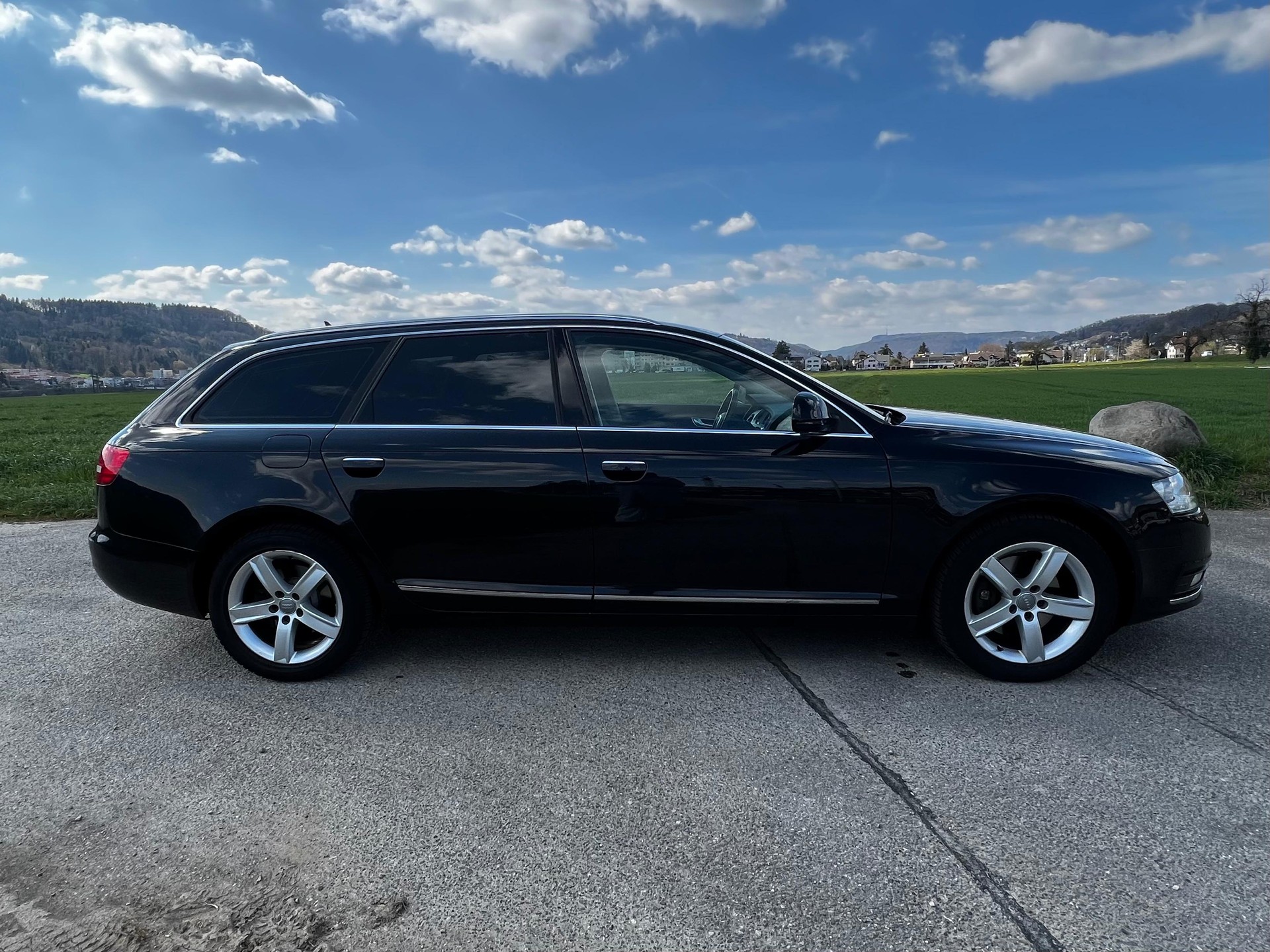 AUDI A6 Avant 2.0 TFSI multitronic-image-5