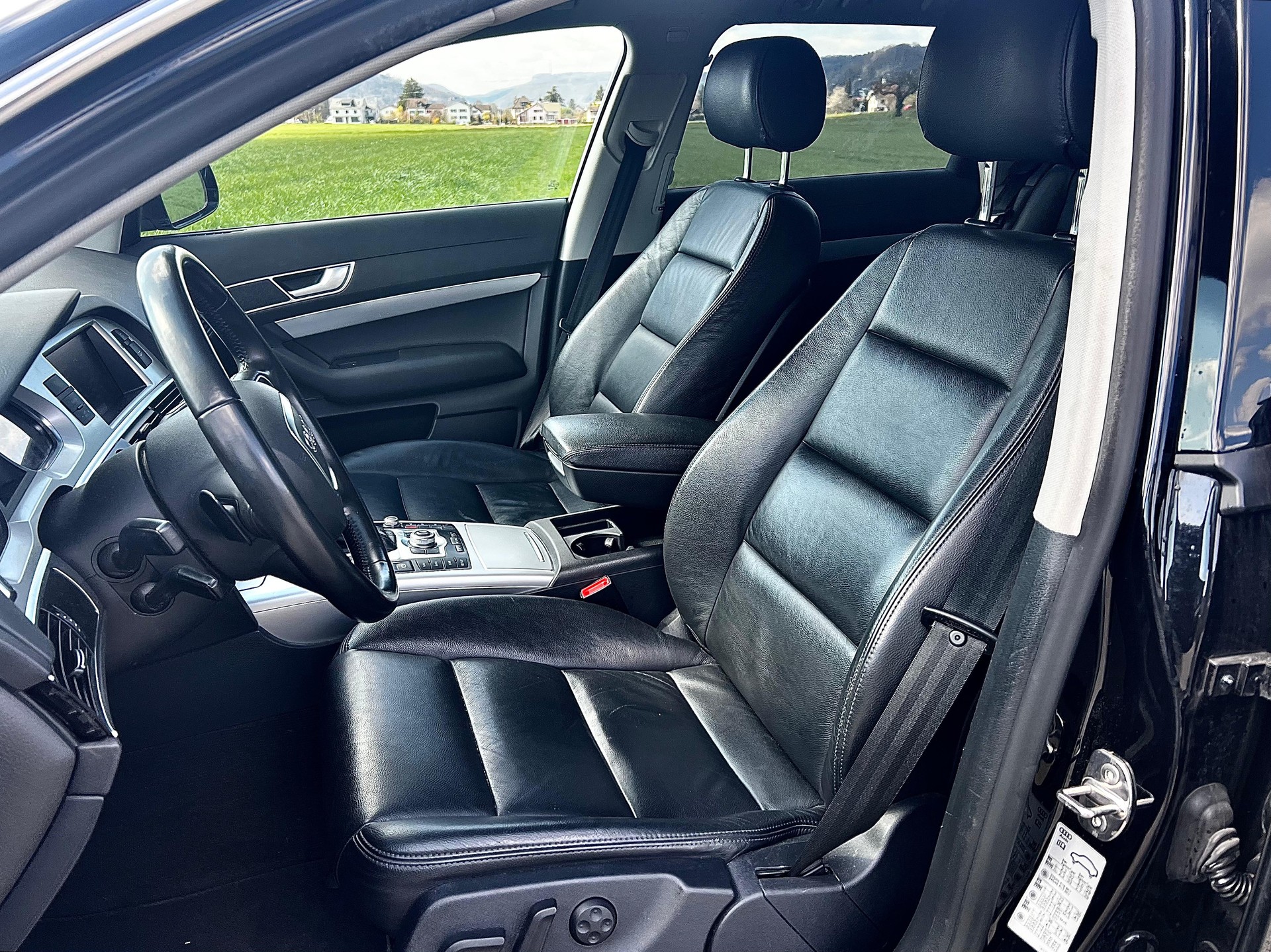 AUDI A6 Avant 2.0 TFSI multitronic-image-10