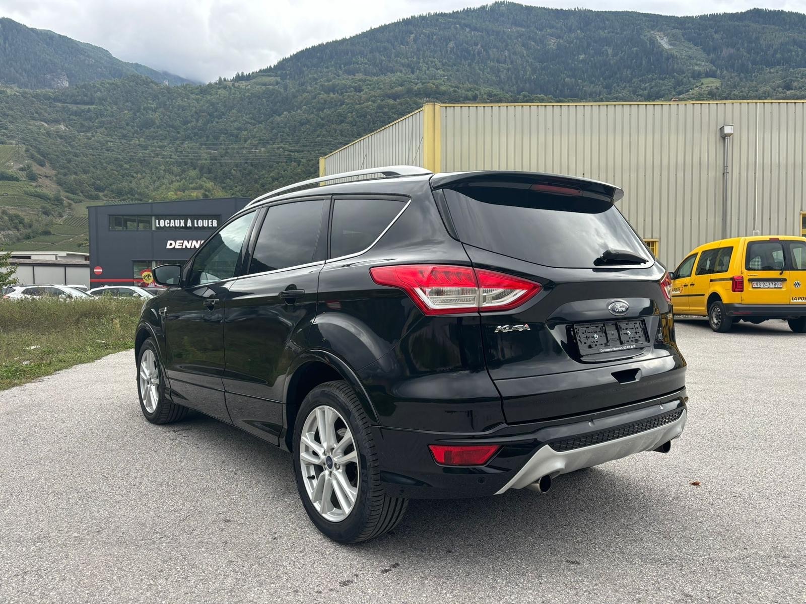 FORD Kuga 1.6 SCTi Titanium 4WD Automatic-image-2