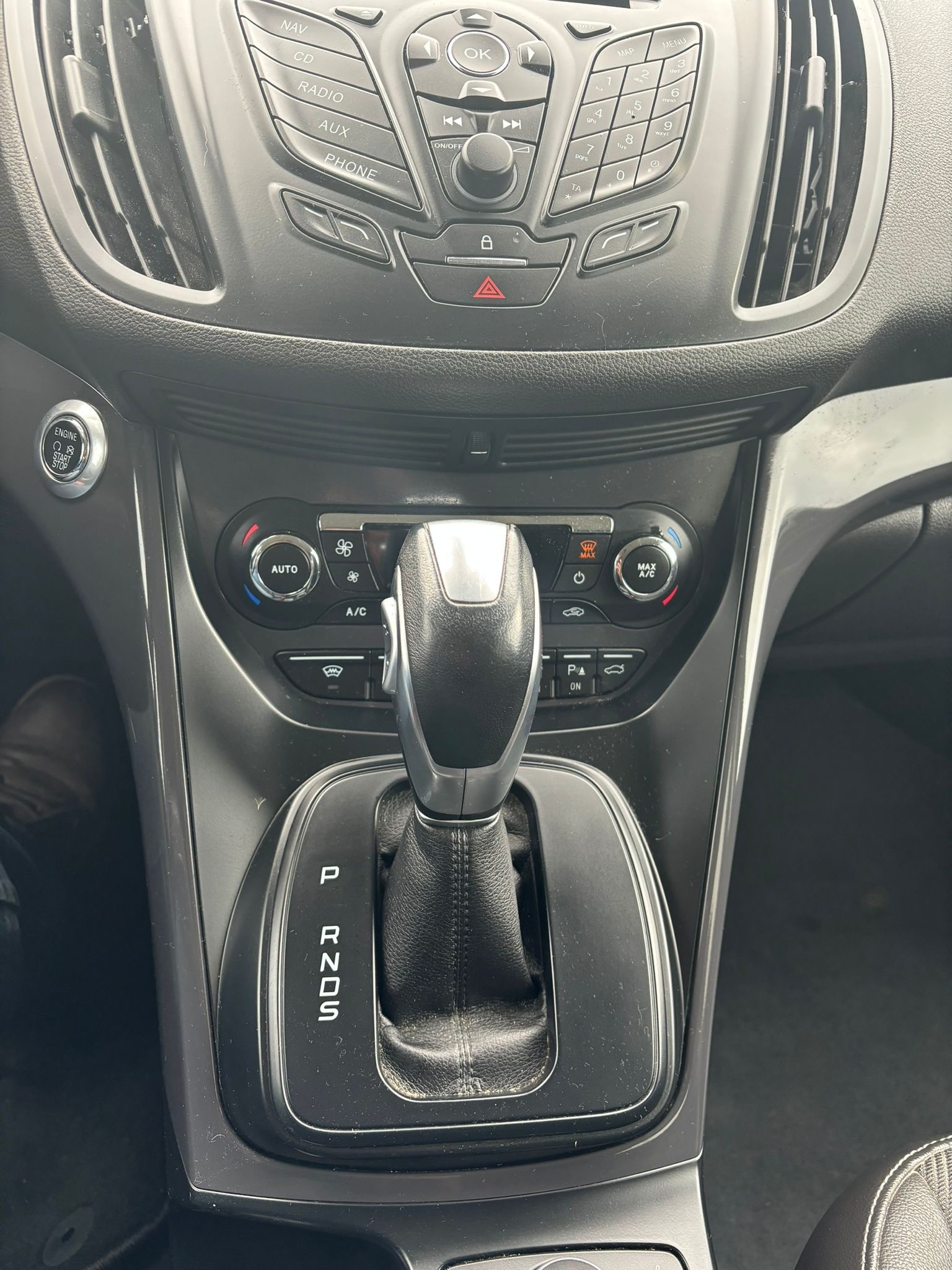 FORD Kuga 1.6 SCTi Titanium 4WD Automatic-image-13