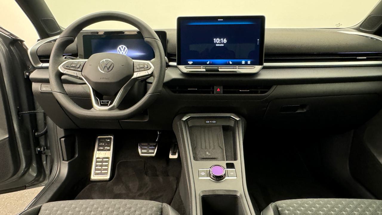 VW T-Roc 1.5 eTSI mHEV R-Line DSG-image-5