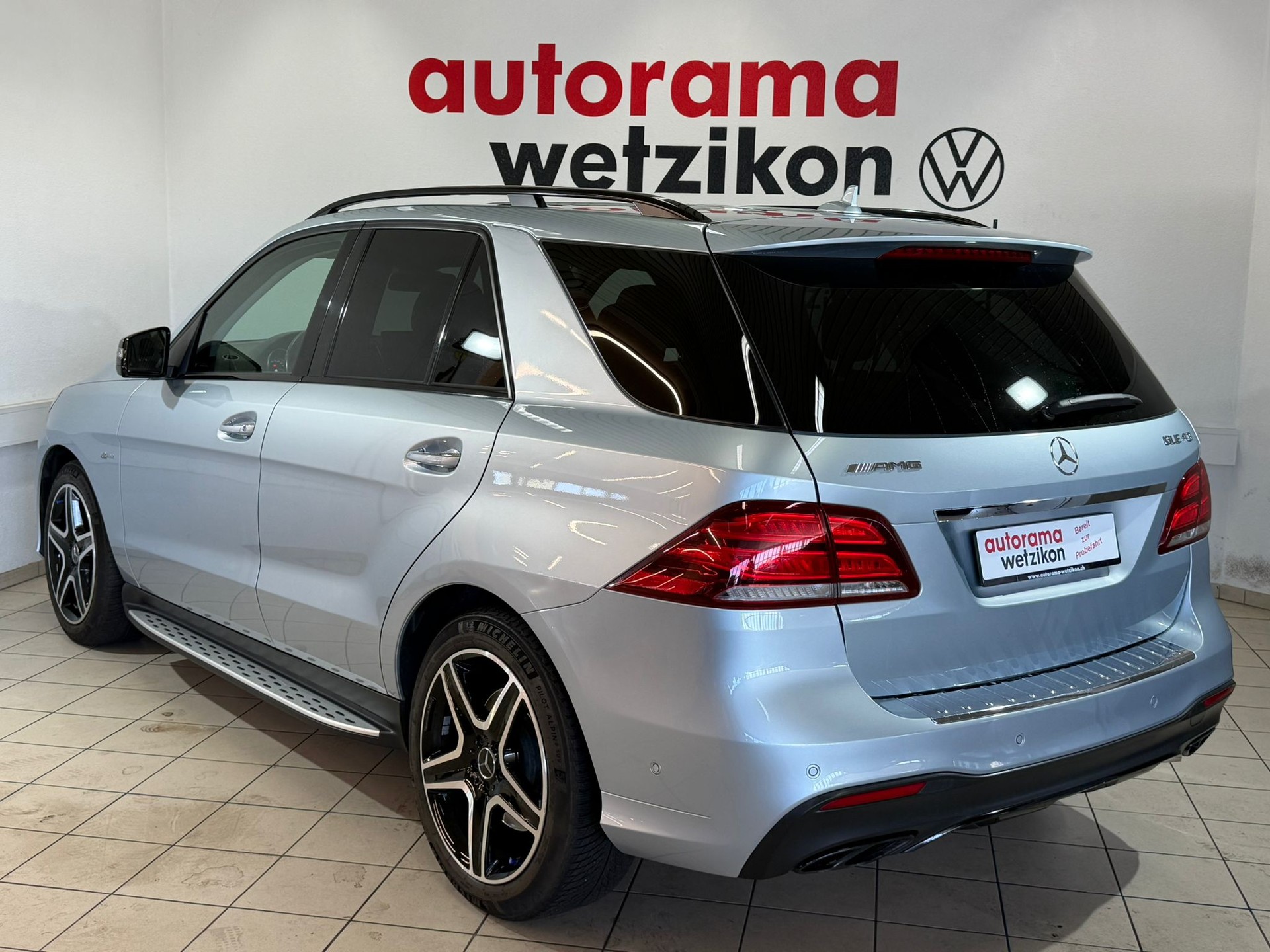 MERCEDES-BENZ GLE 43 AMG Executive 4Matic 9G-Tronic-image-2