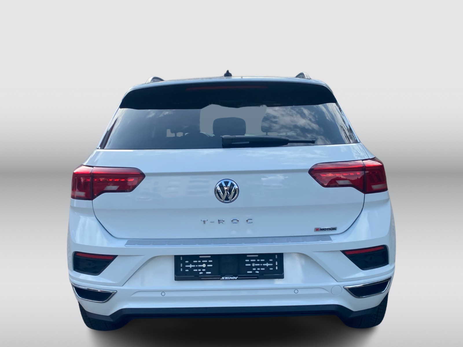 VW T-Roc 1.5 TSI EVO Advance DSG 4Motion-image-4