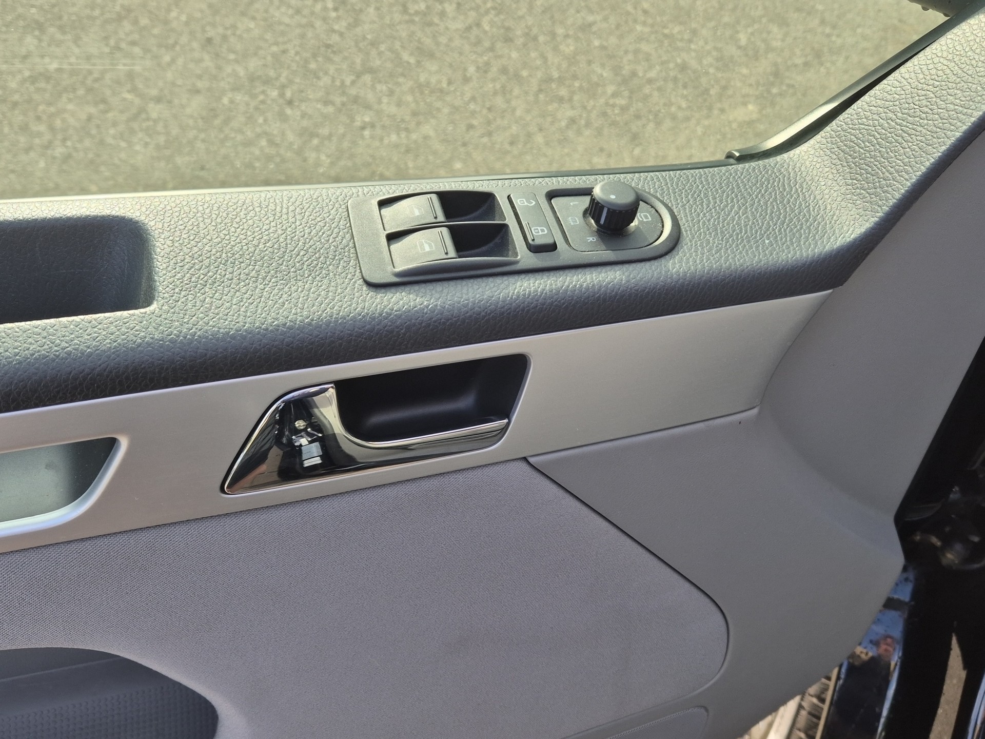 VW T5 California 2.0 Bi-TDI Comfortline Travel 4Motion DSG-image-5