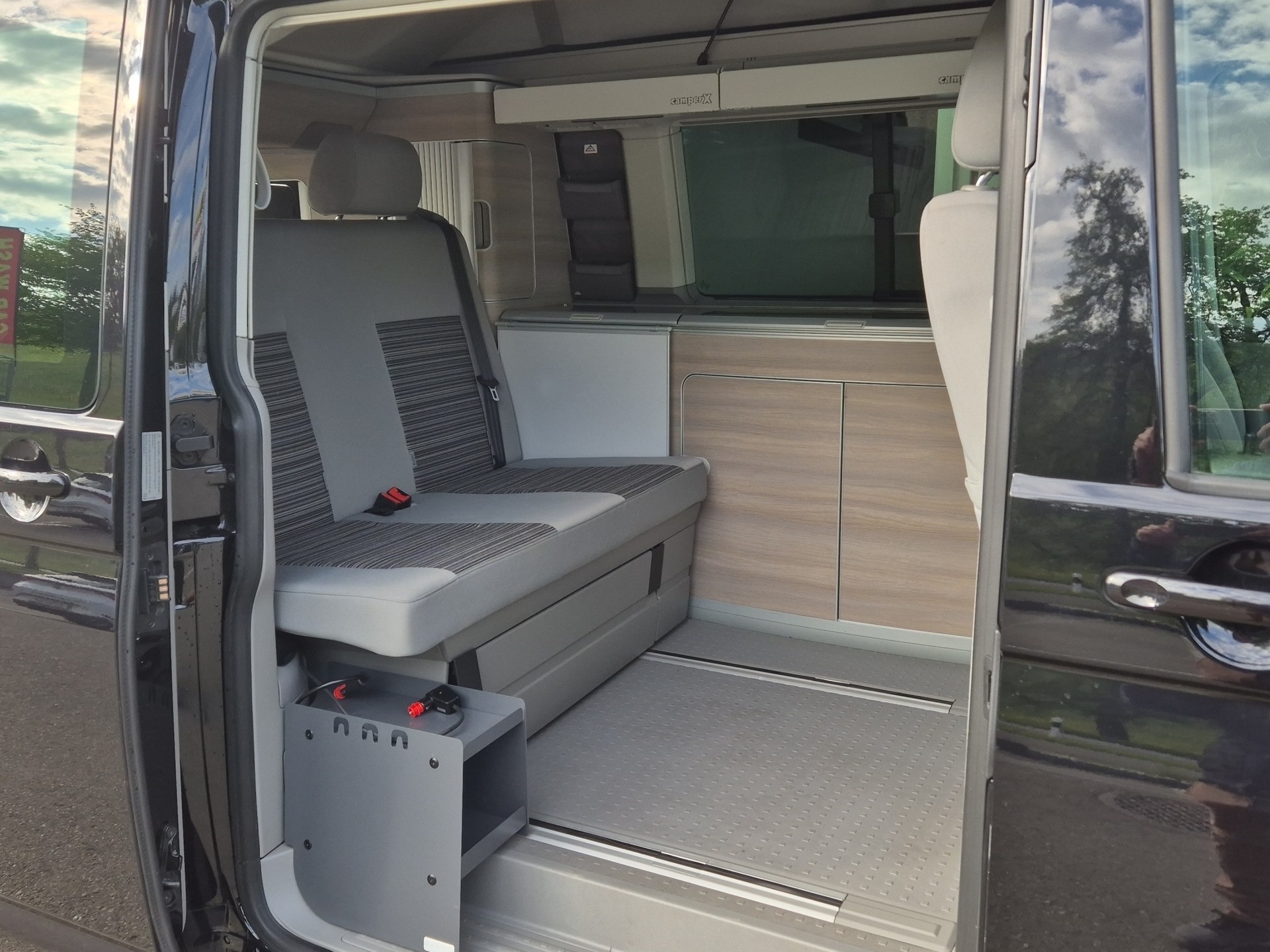 VW T5 California 2.0 Bi-TDI Comfortline Travel 4Motion DSG-image-12