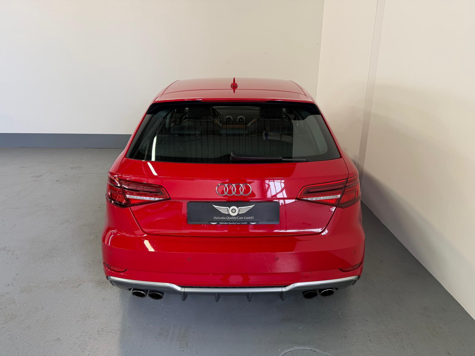 AUDI S3 Sportback 2.0 TFSI quattro S-tronic-image-12