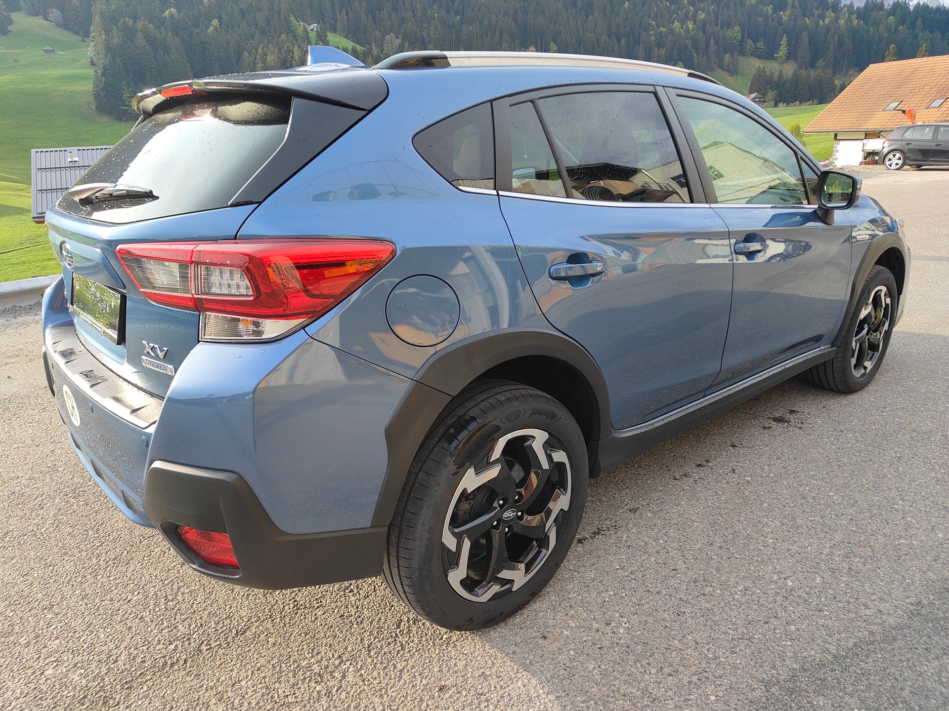 SUBARU XV 2.0 e-Boxer Luxury AWD Lineartronic-showroom-element-1