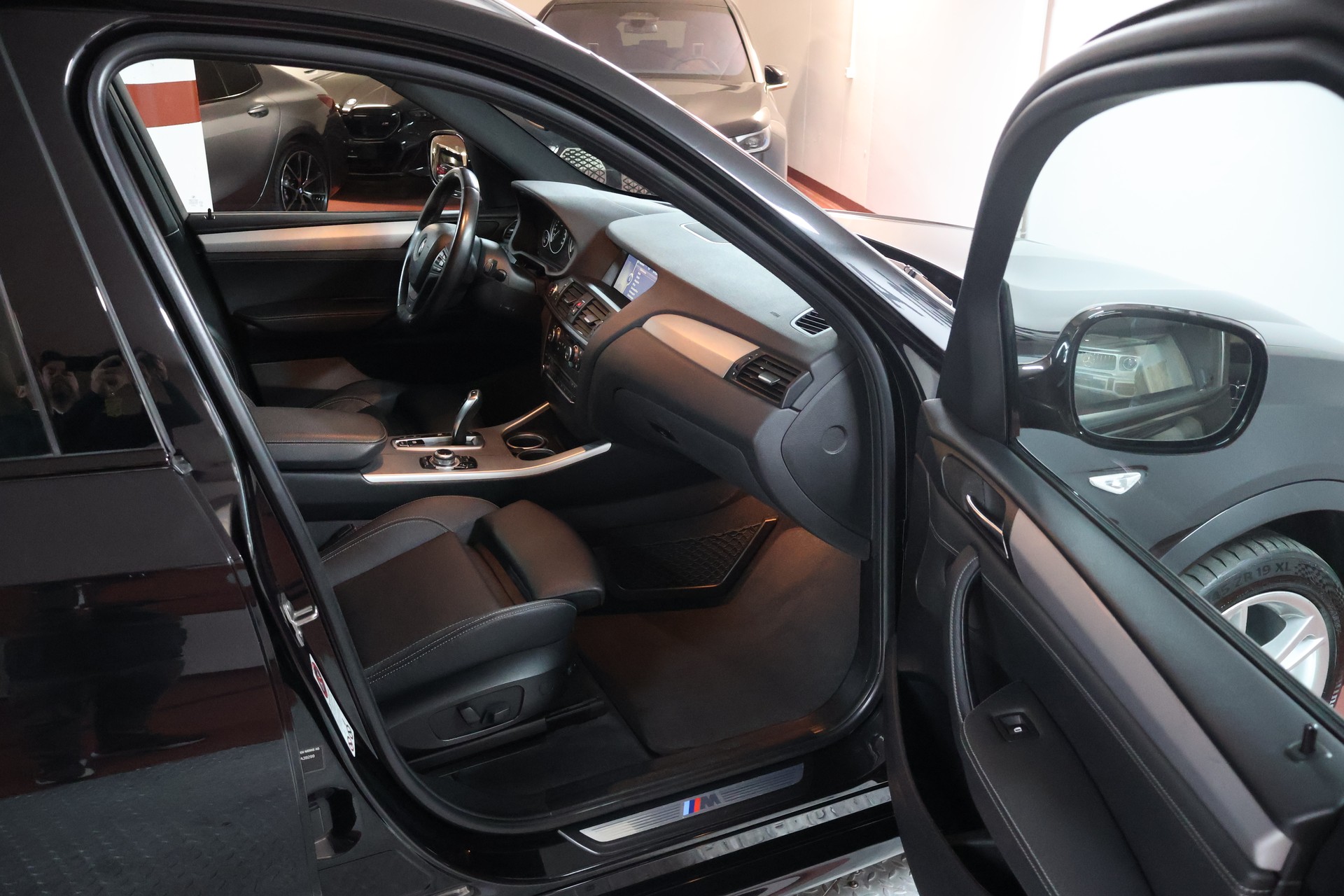 BMW X3 xDrive 30d Steptronic M Sport-image-12