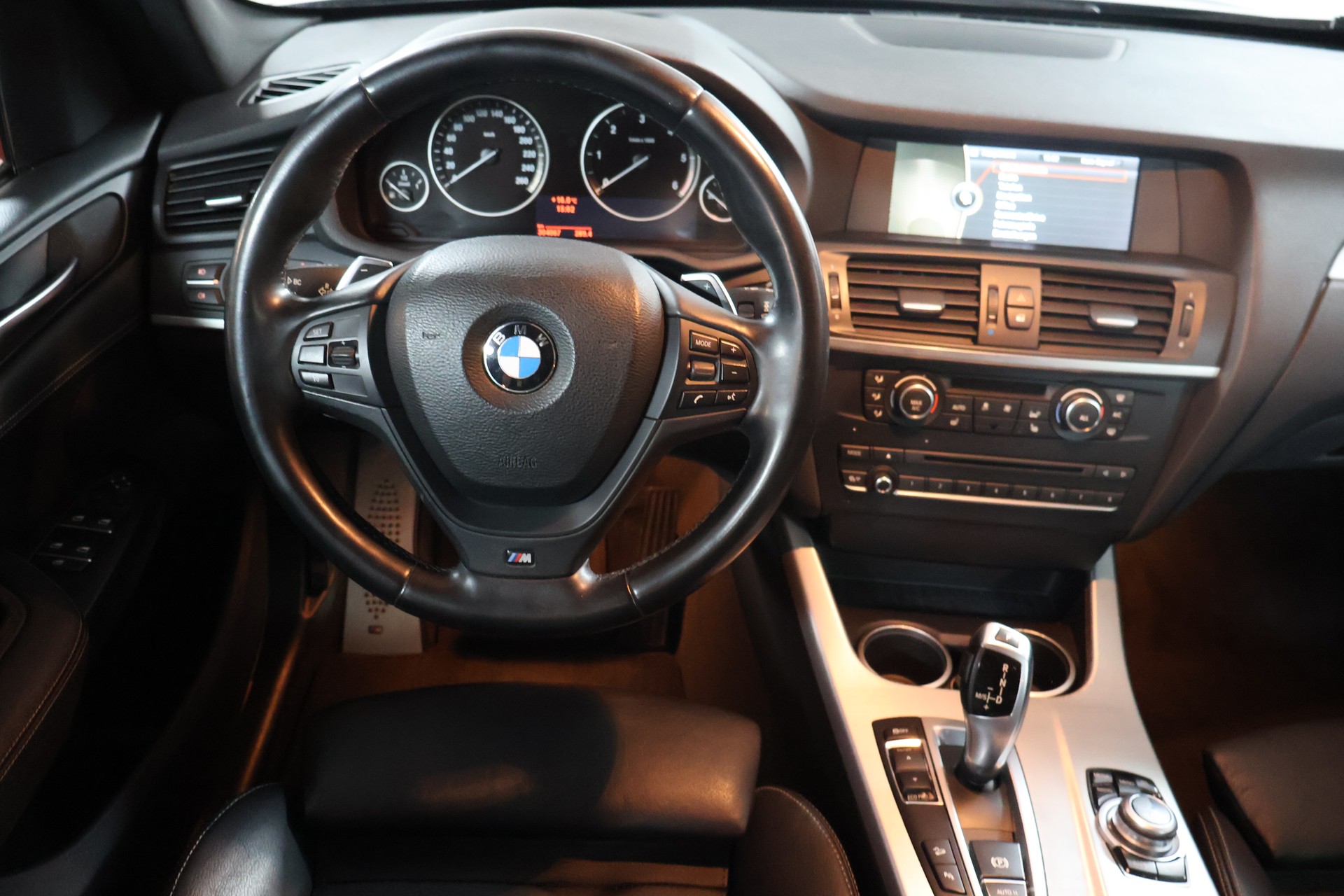 BMW X3 xDrive 30d Steptronic M Sport-image-8