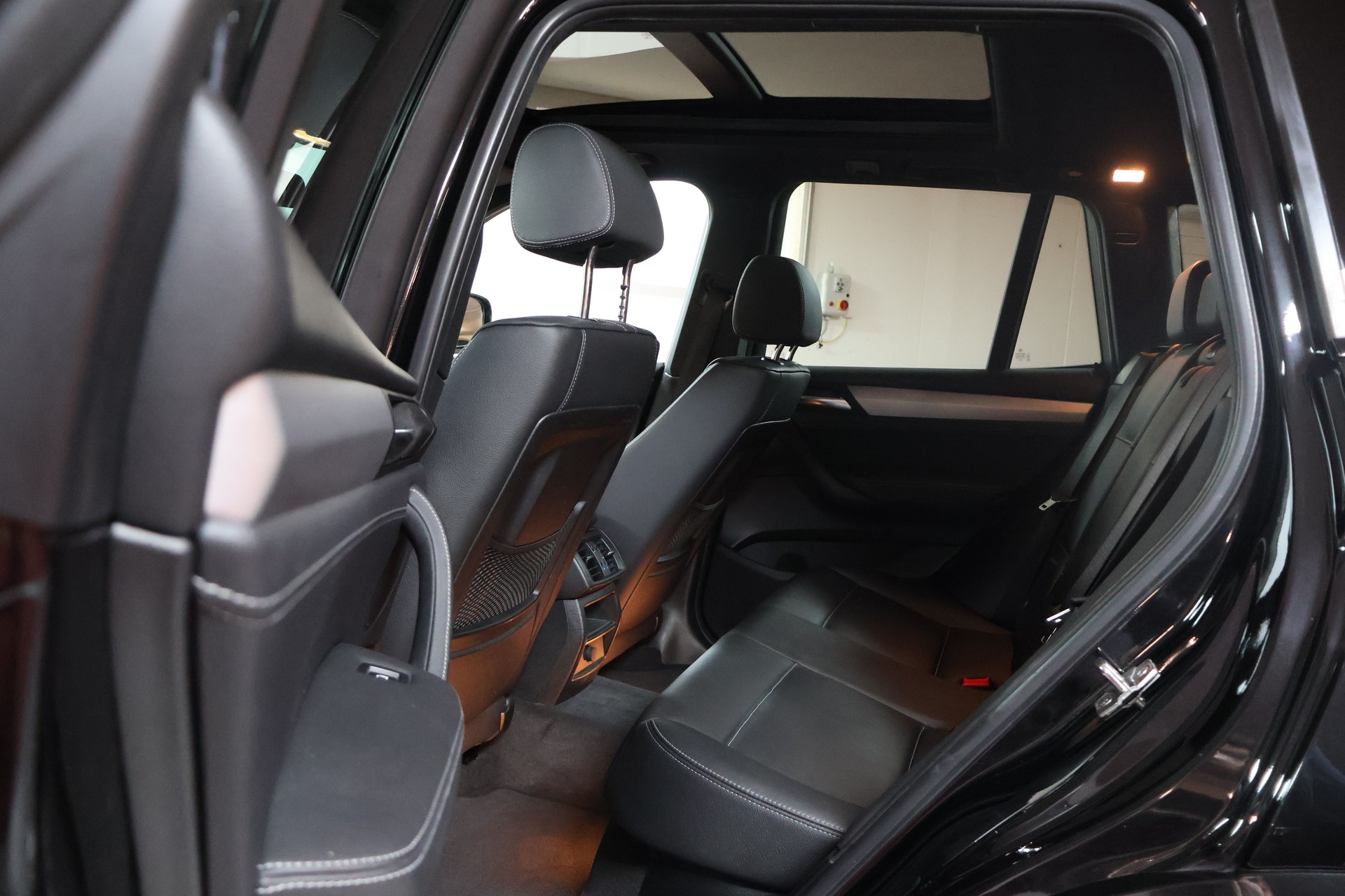 BMW X3 xDrive 30d Steptronic M Sport-image-16