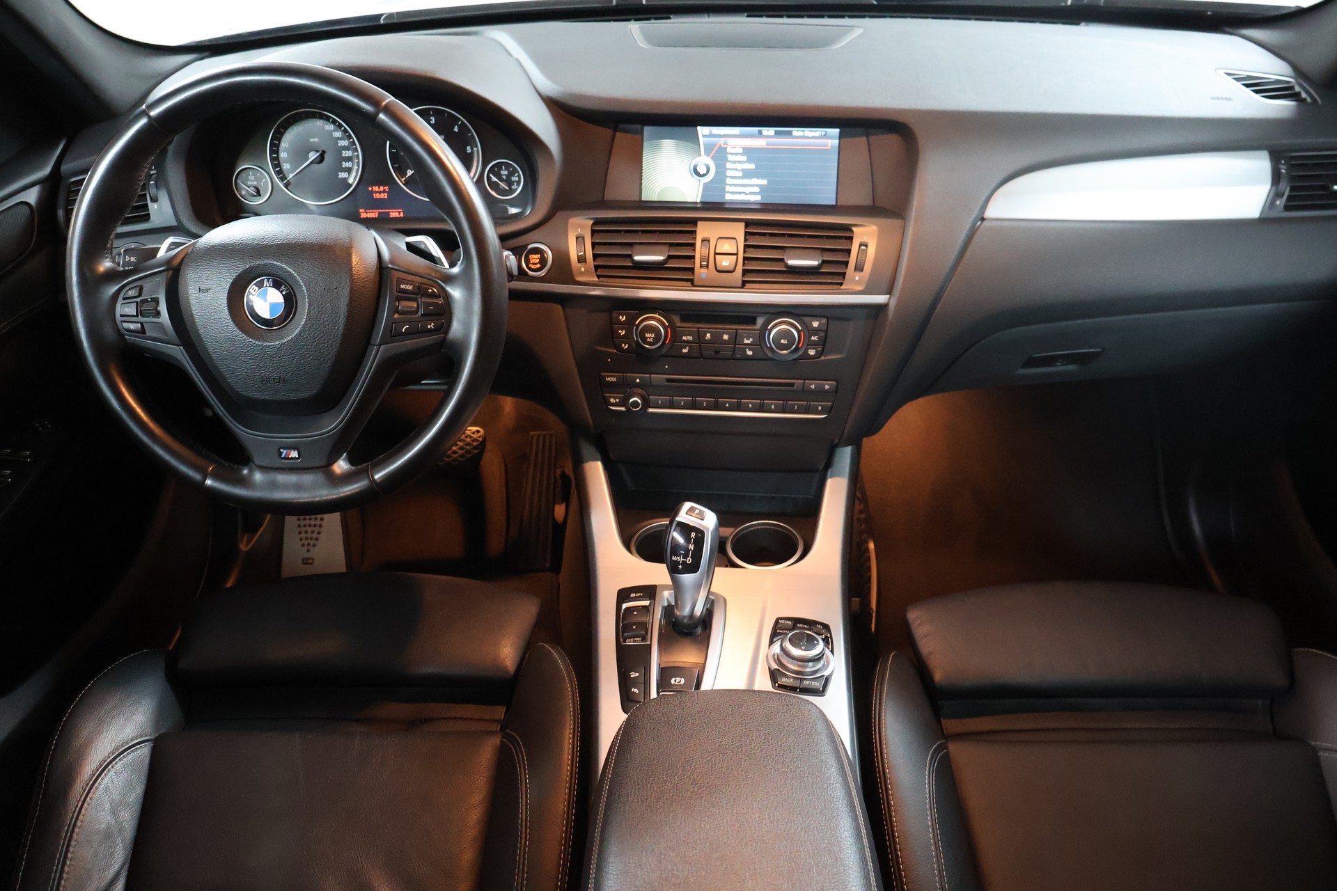 BMW X3 xDrive 30d Steptronic M Sport-image-9