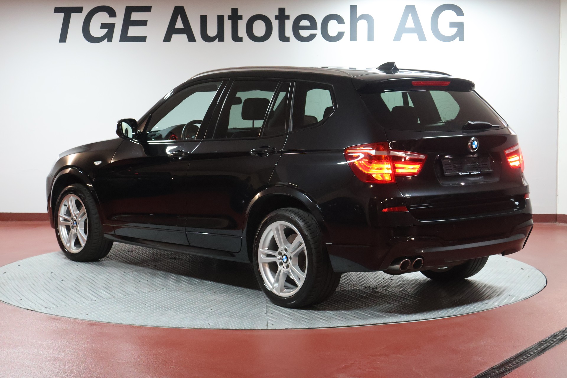 BMW X3 xDrive 30d Steptronic M Sport-image-17