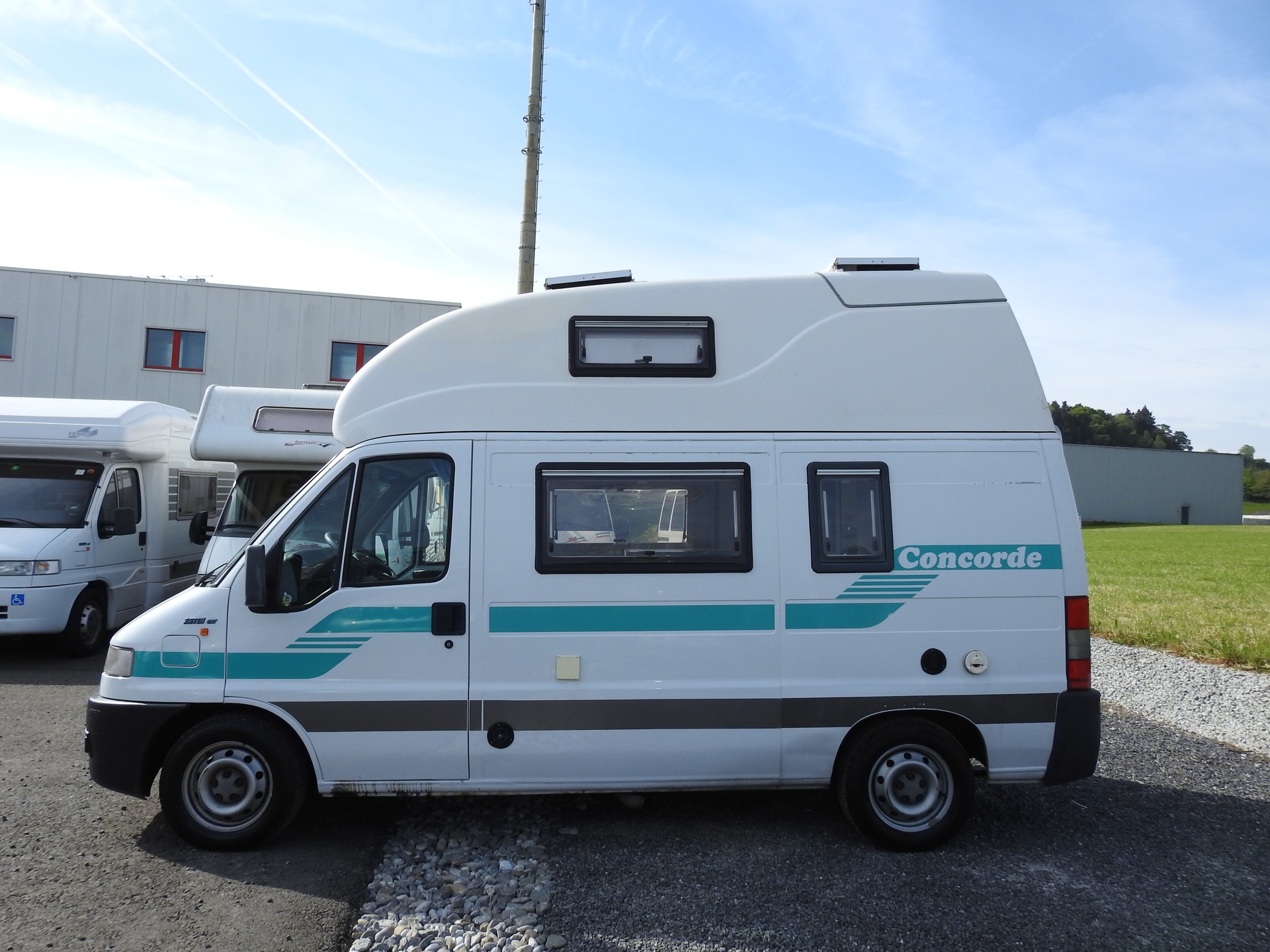 FIAT 230 L-image-2